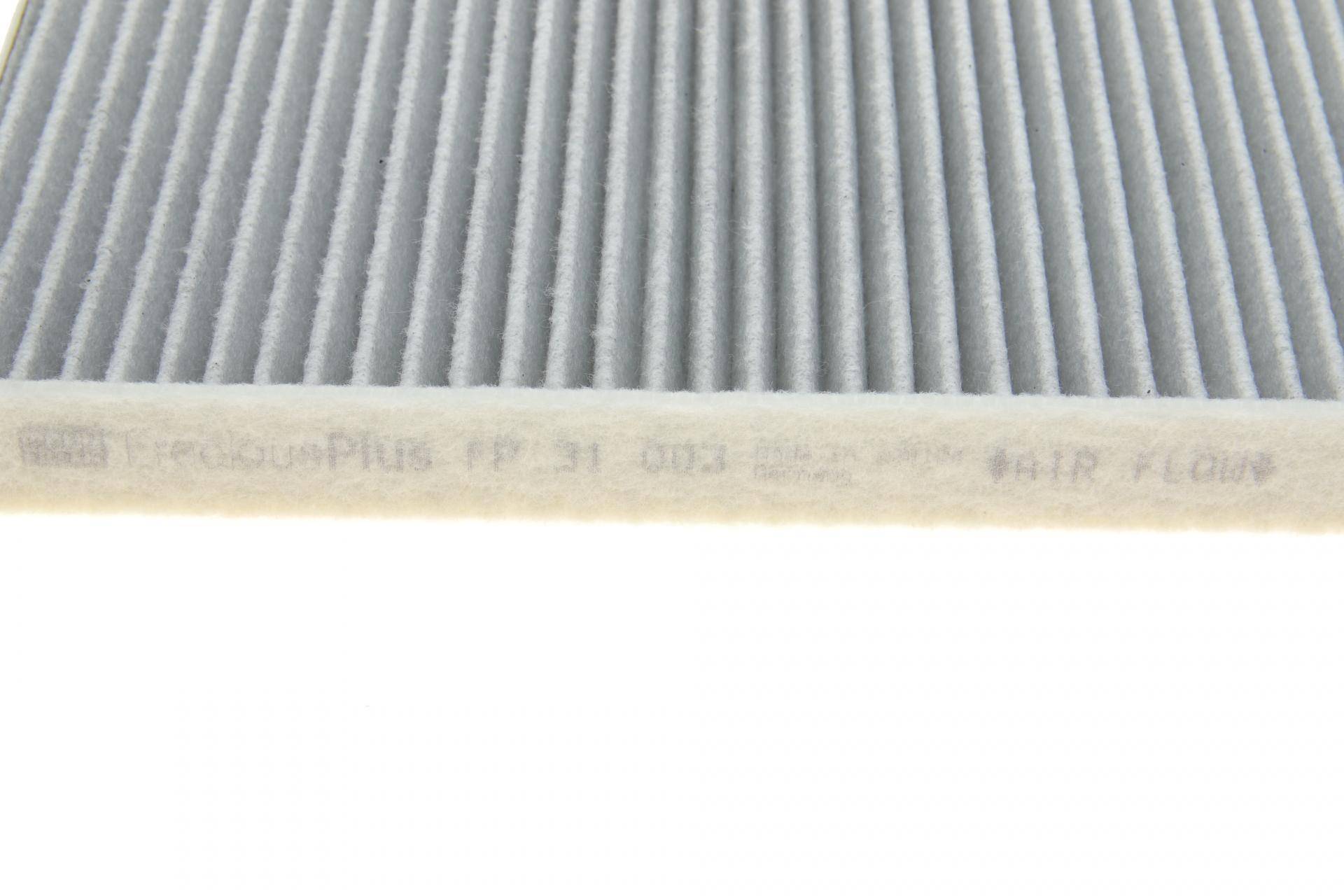 Фільтр салону Audi A4-A8/E-Tron/Q5/Q7/Q8/VW Touareg/Porsche Cayenne 15- (вугільний/антибактеріальний)