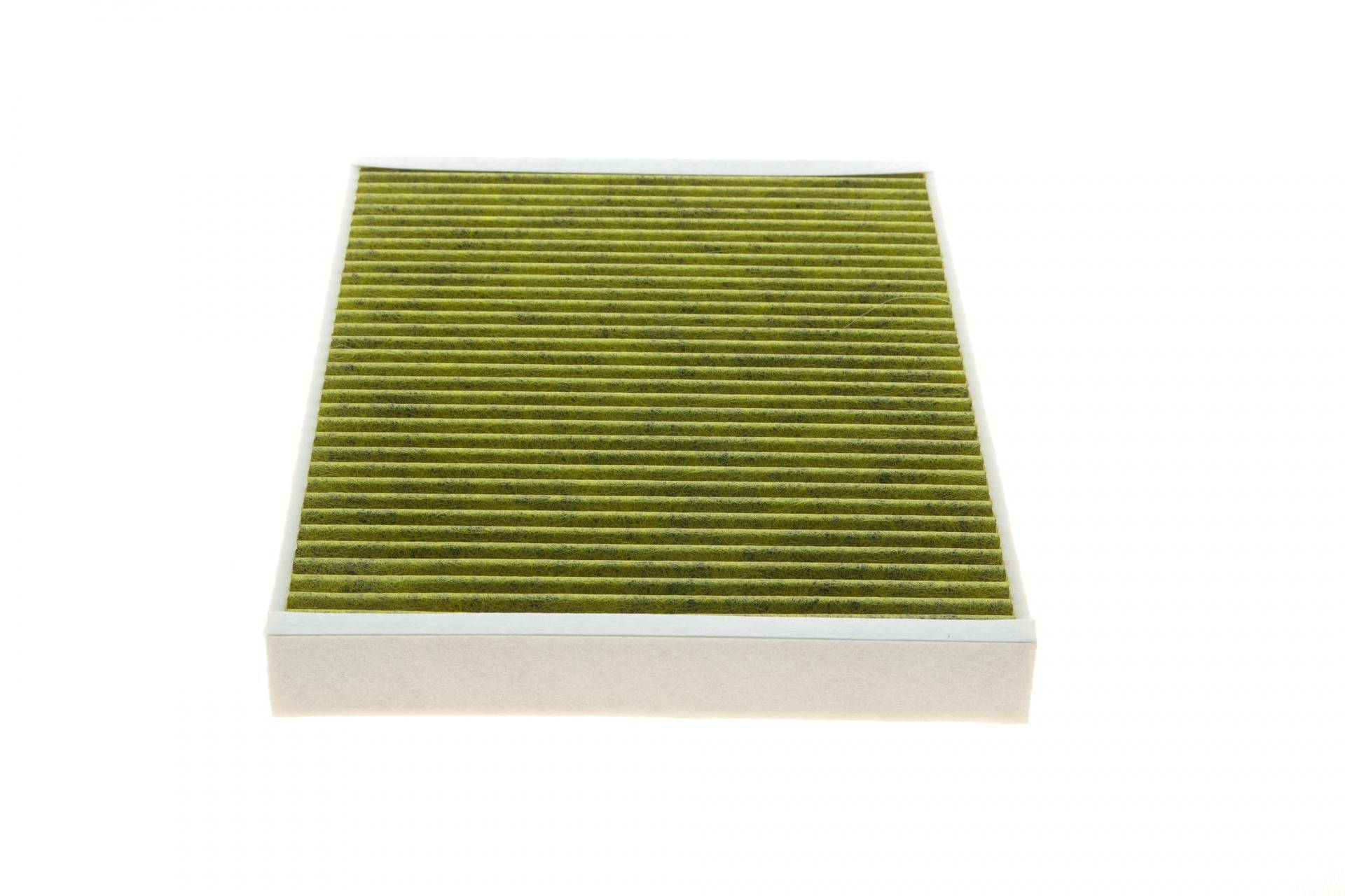 Фільтр салону Audi A4-A8/E-Tron/Q5/Q7/Q8/VW Touareg/Porsche Cayenne 15- (вугільний/антибактеріальний)