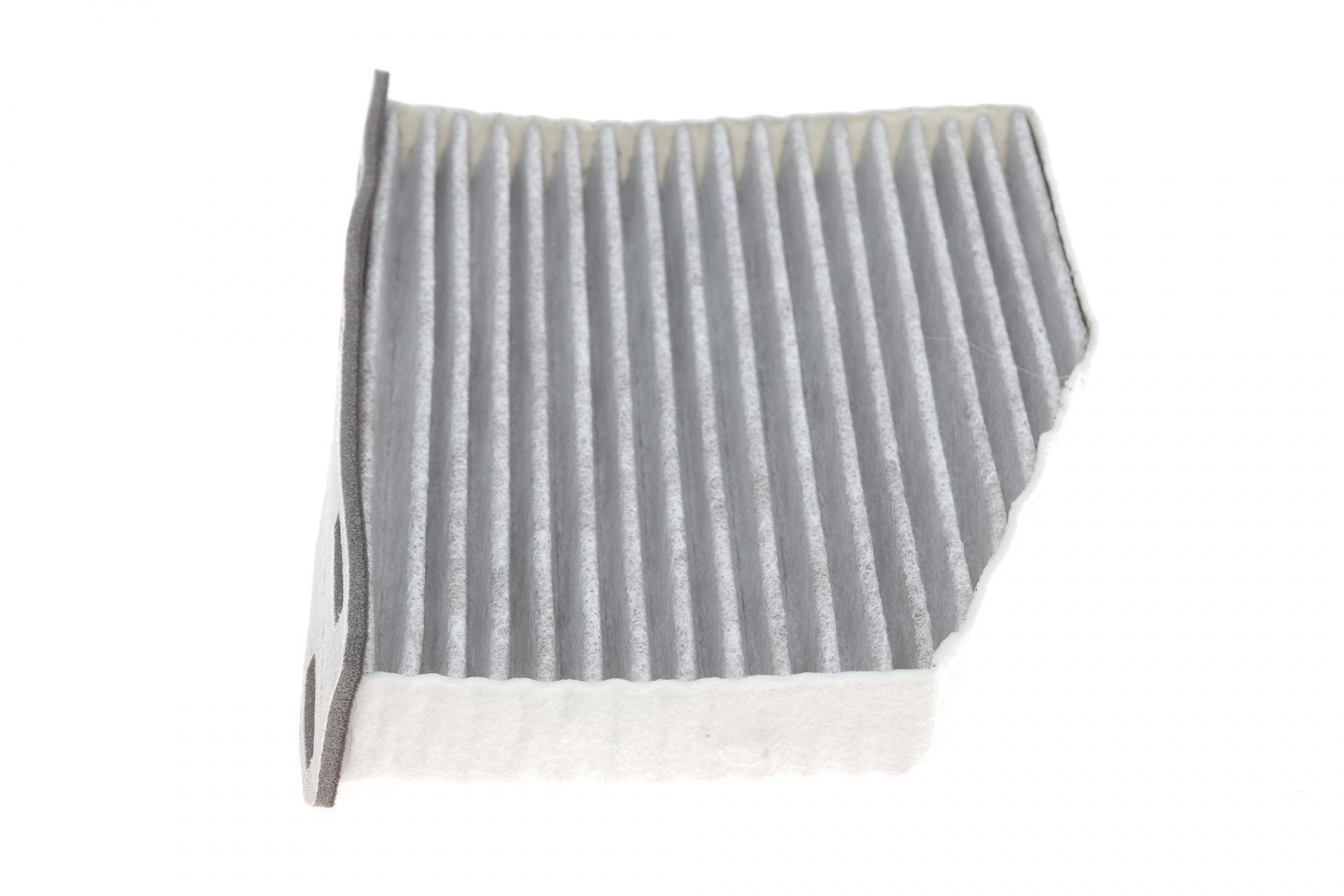 Фільтр салону VW Caddy 1.9TDI 03- (антиалергенний)