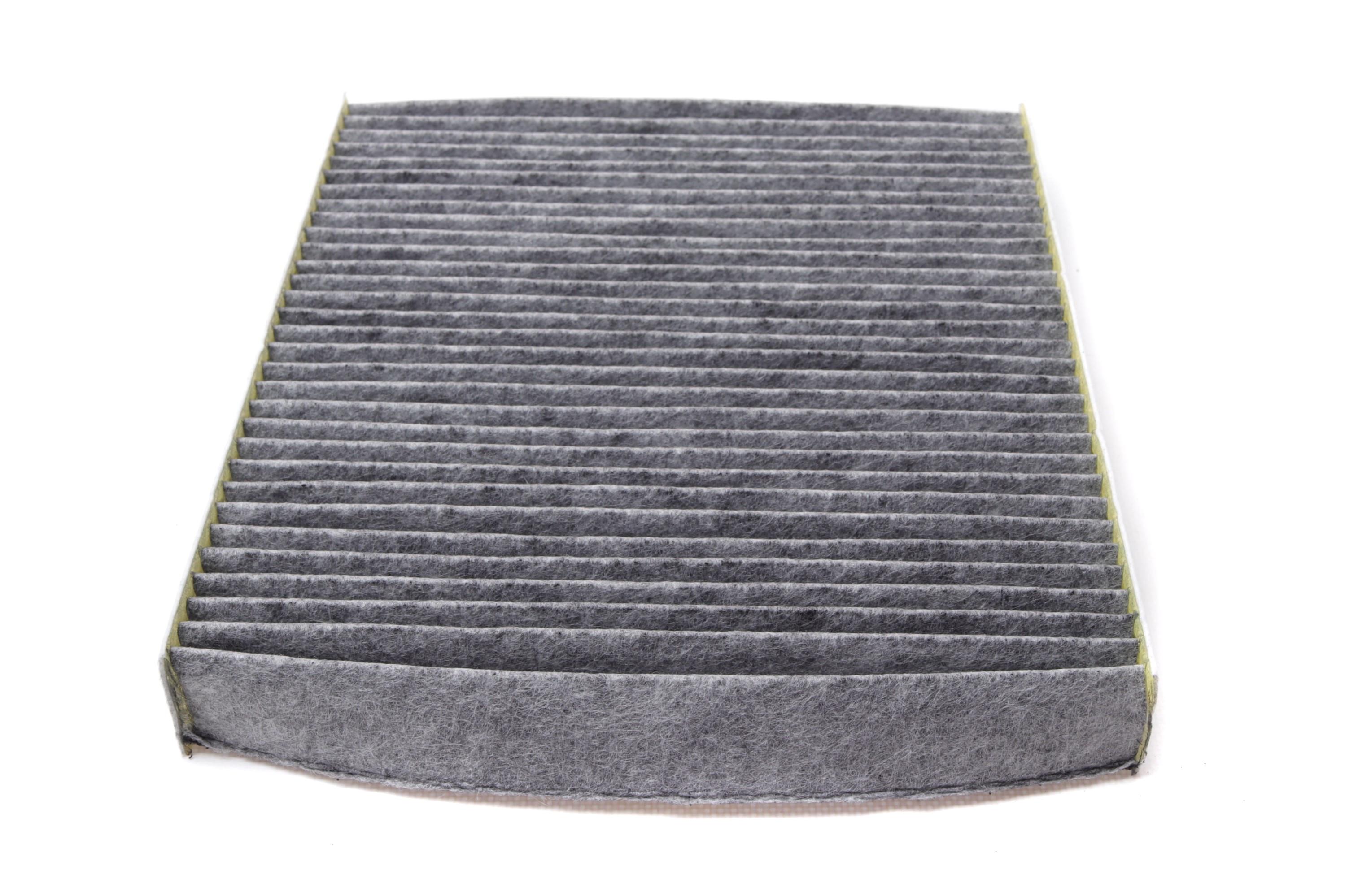 Фільтр салону Skoda Fabia/Roomster/VW Polo 99-10 (вугільний)