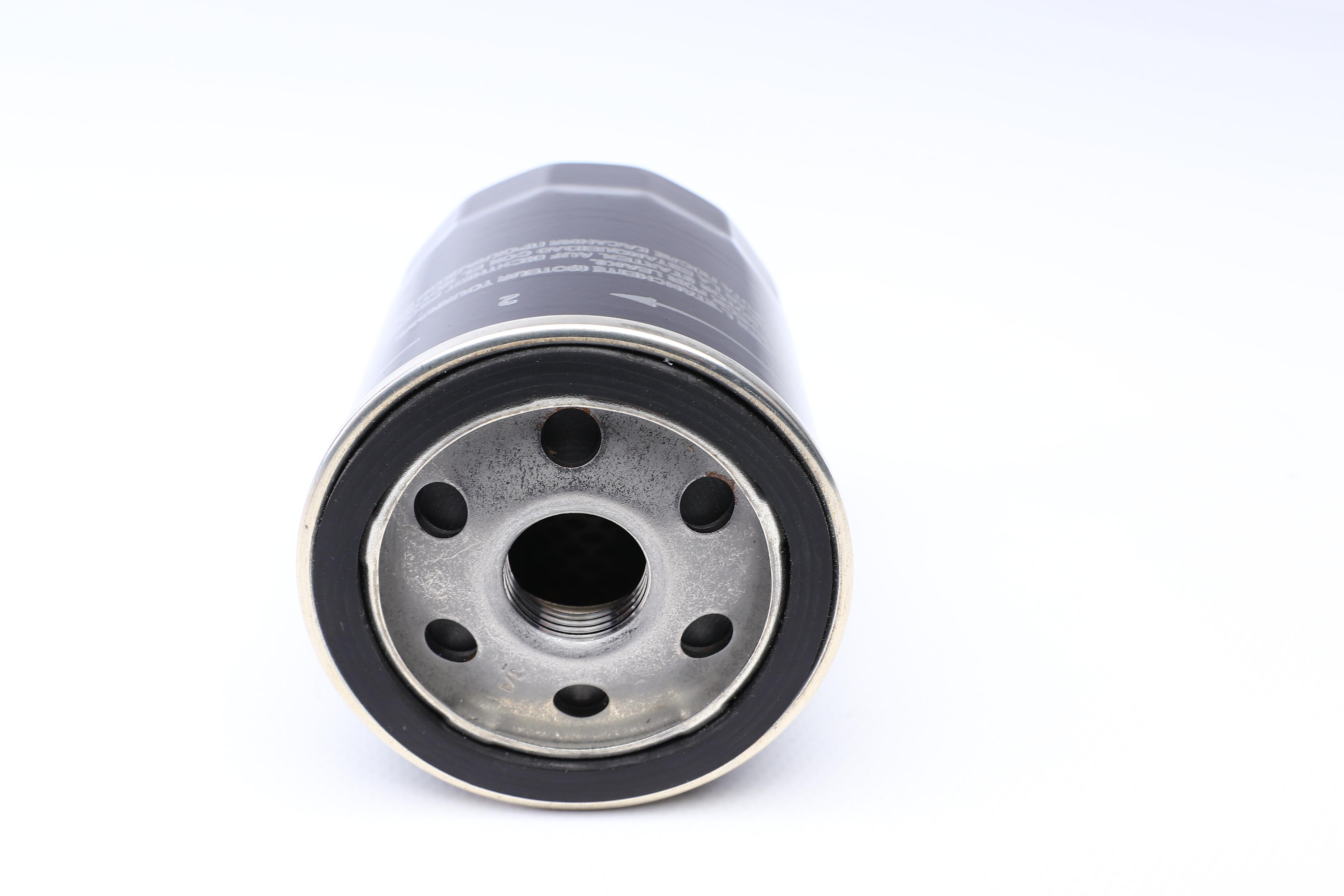 Фільтр масляний Nissan Micra 1.0-1.4i 92-10/ Primera 2.0i 90-96