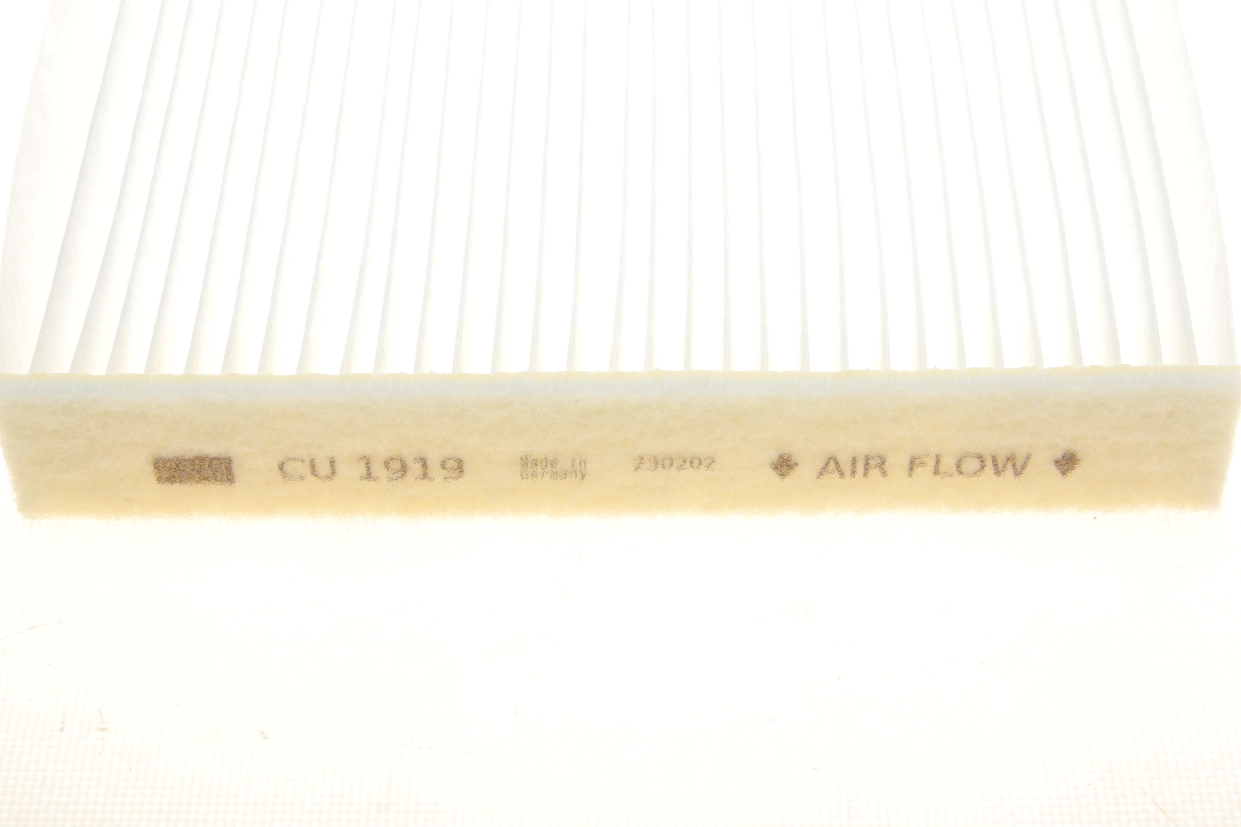 Фільтр салону Land Rover Discovery 16-/Range Rover 13-/Lexus ES/RX 12-/Toyota Camry/Corolla/Rav4 06-