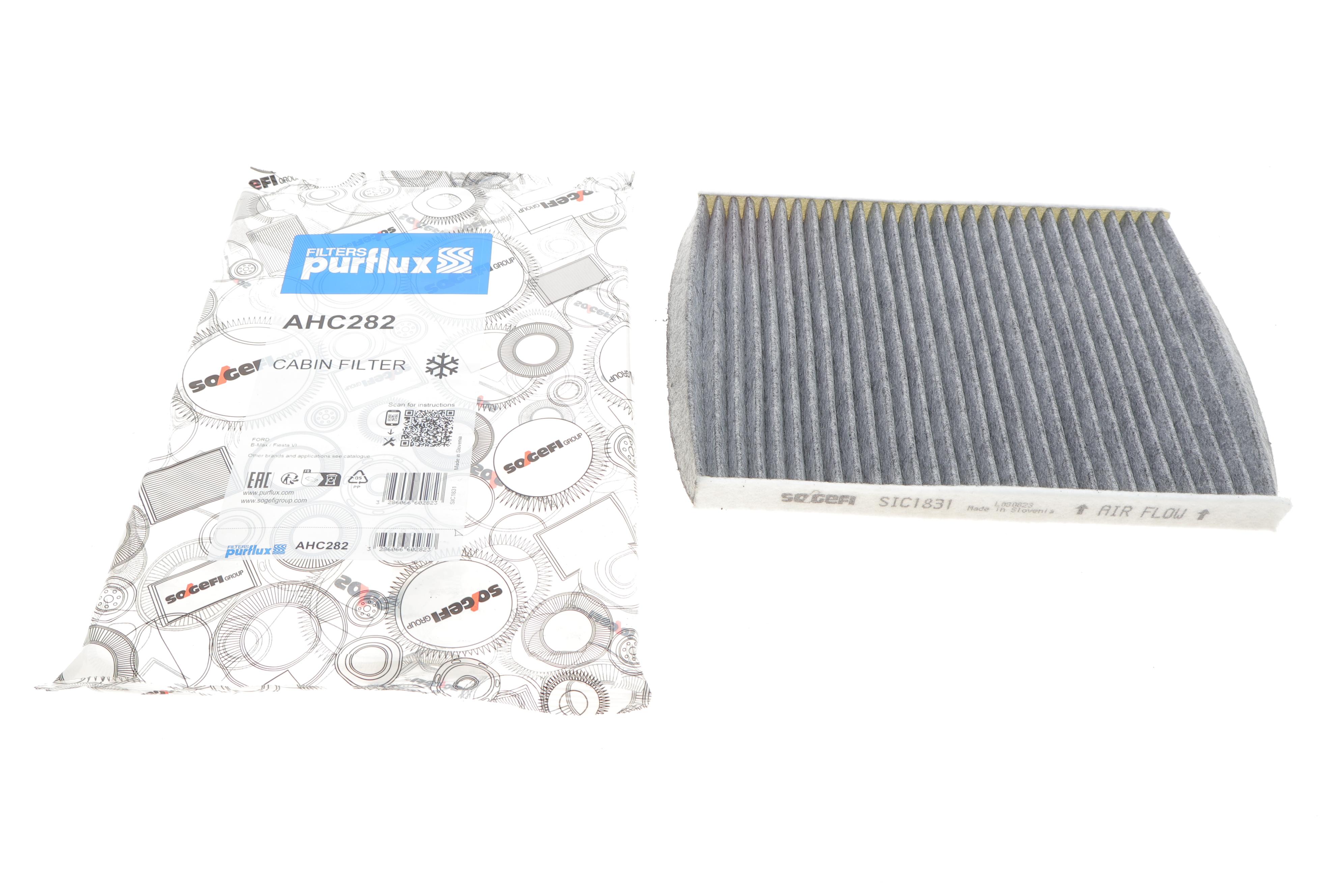 Фільтр салону Ford Fiesta 1.0-1.6TDCI 08- (вугільний)