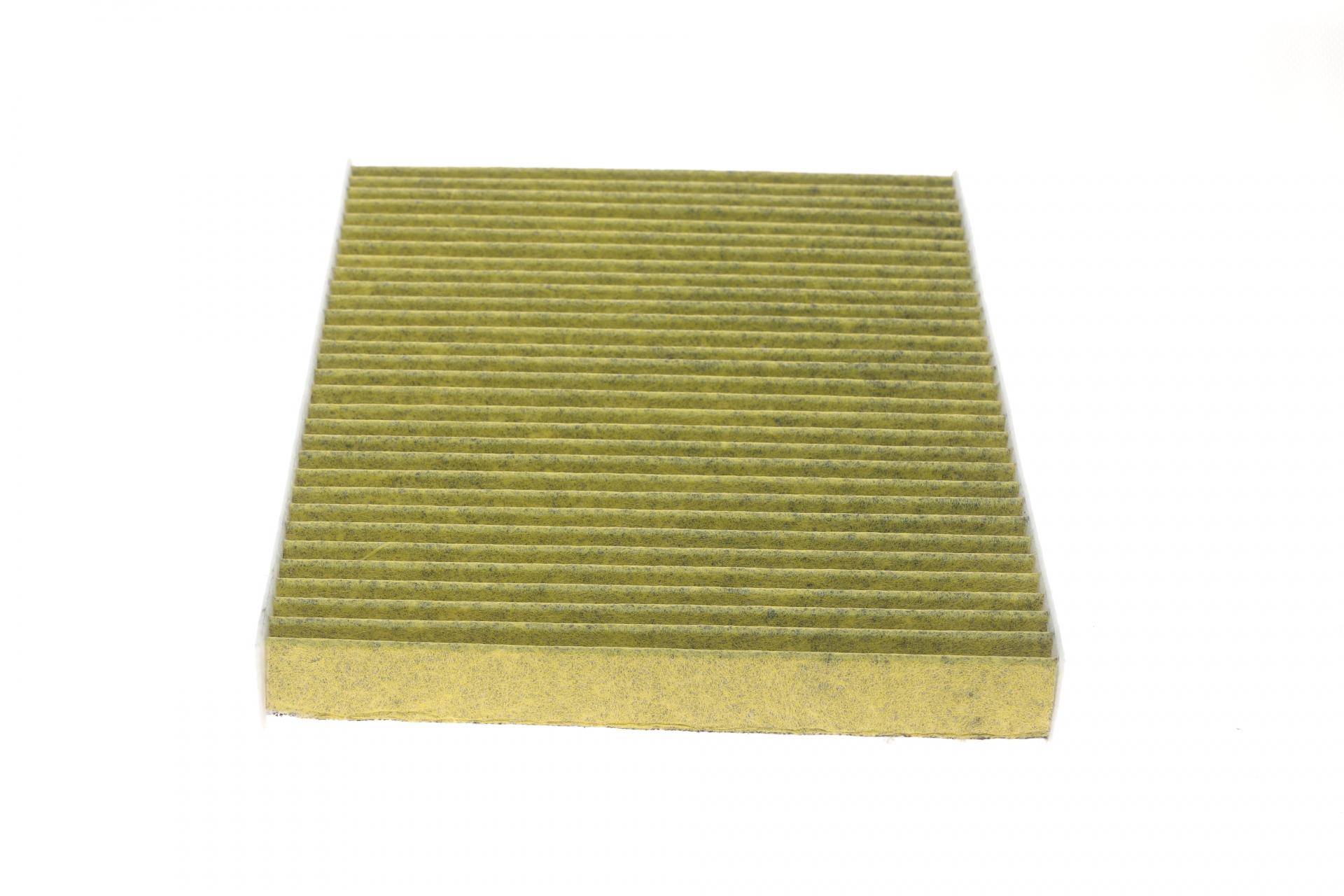 Фільтр салону VW T5 03- (вугільний)