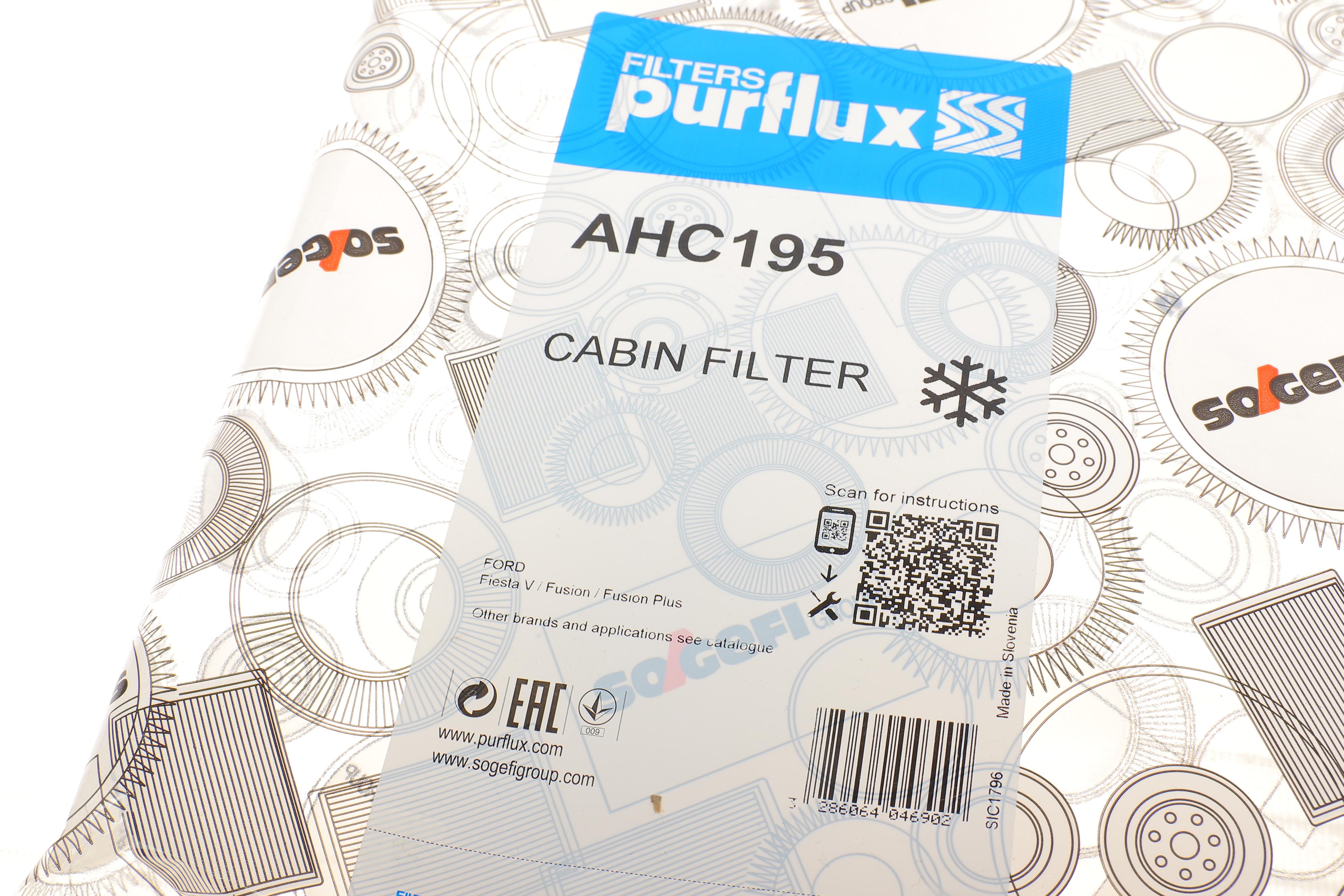 Фільтр салону Ford Fiesta/Fusion 01- (вугільний)