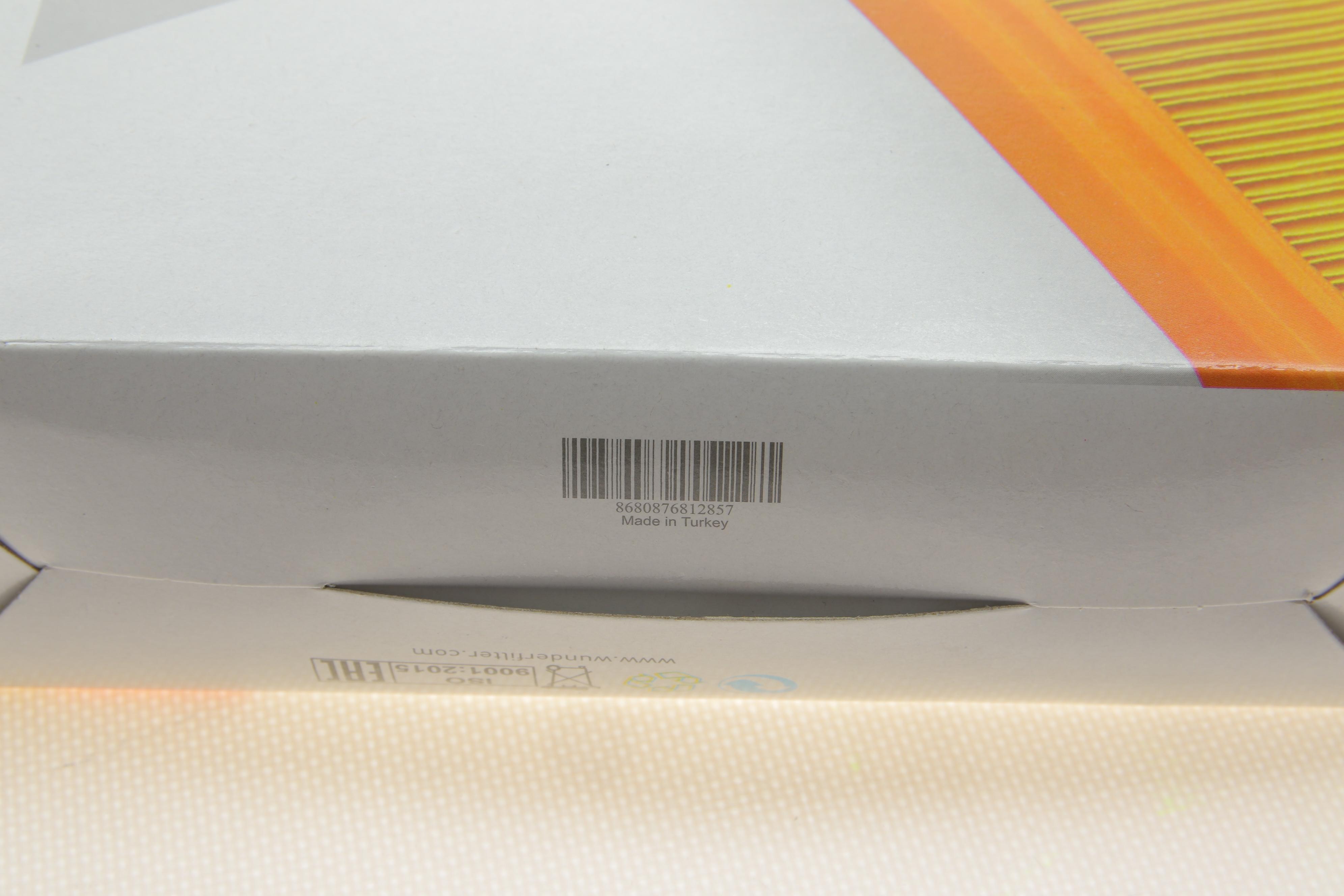 Фільтр повітряний MB (W124) 2.0/2.2 87-93