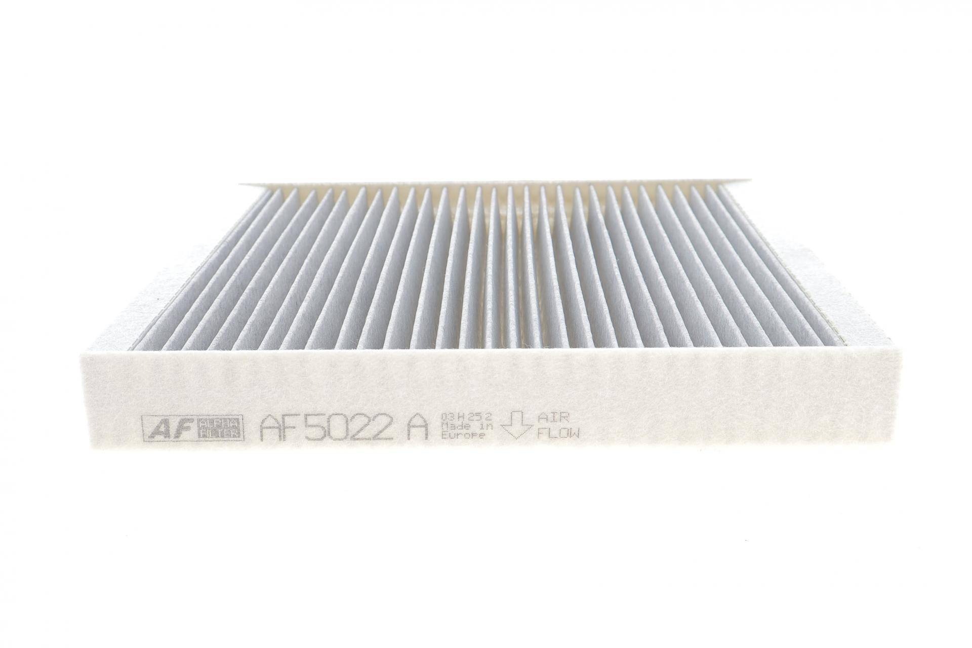 Фільтр салону Nissan X-Trail 01-13/Murano 04-/Teana/Infiniti FX/G35/Subaru Forester 03-08 (вугільний)