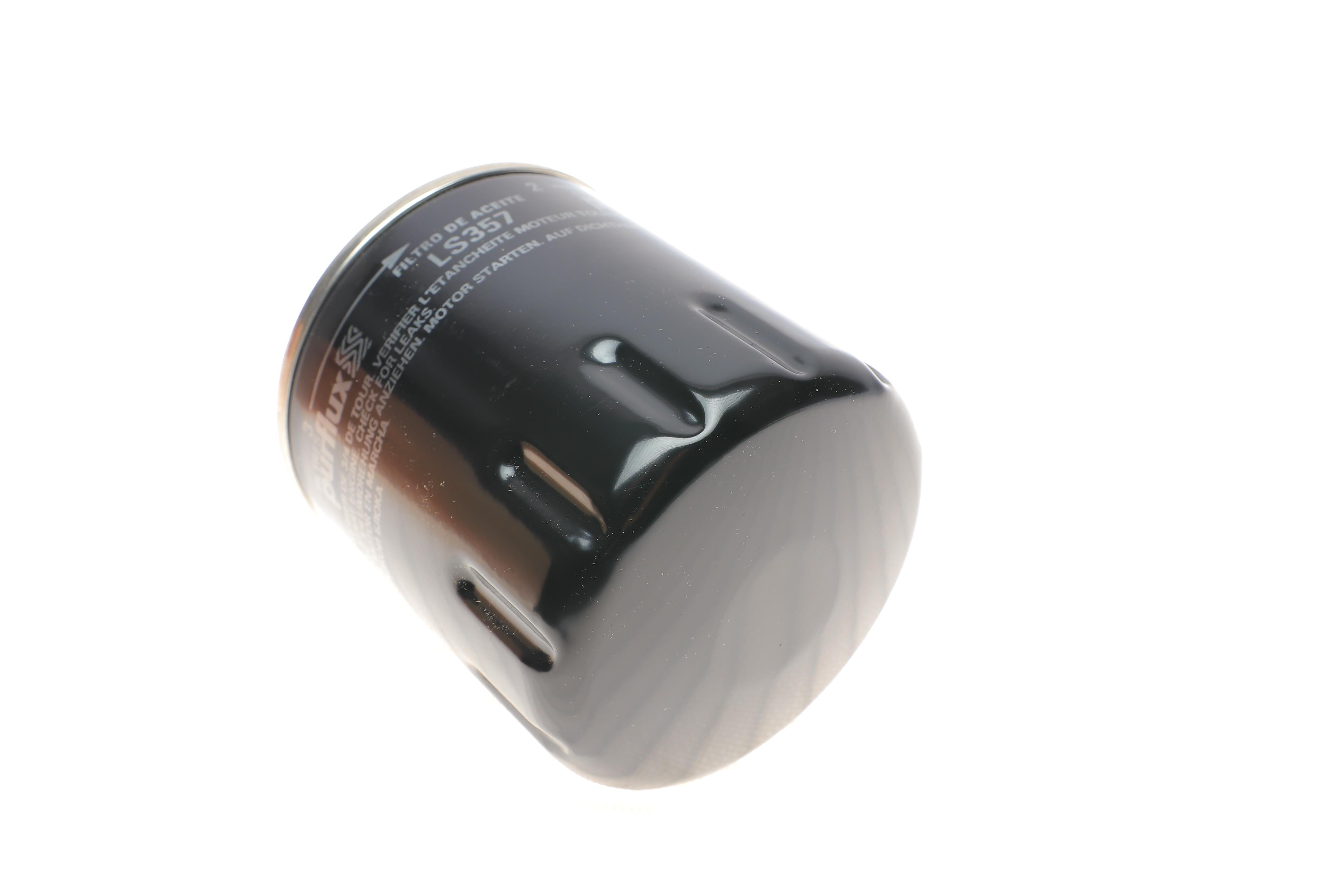 Фільтр масляний Mazda 3/6/CX-3/CX-5/CX7/MX-5 02-