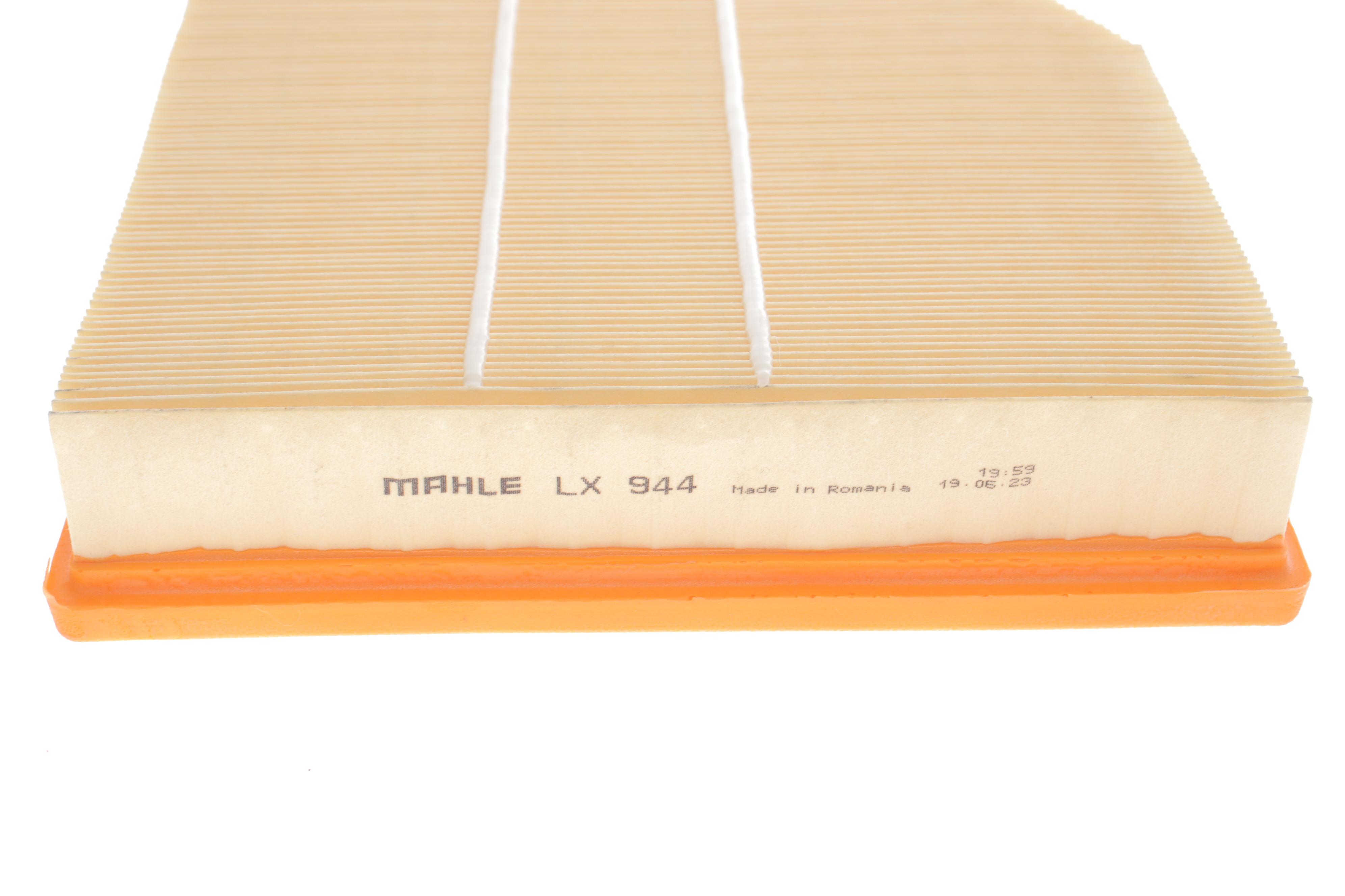 Фільтр повітряний BMW 520/525/530 E60 03-