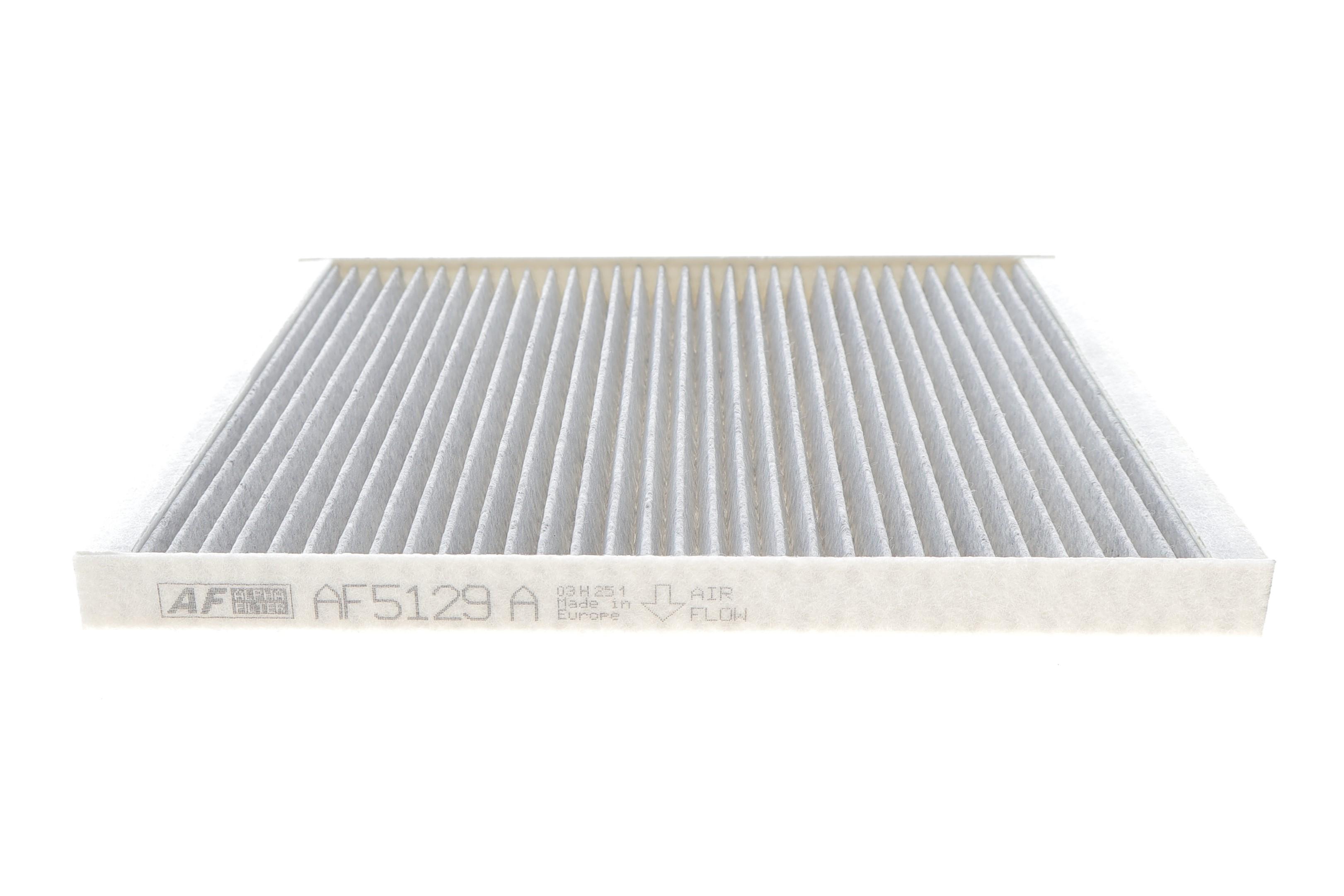 Фільтр салону Kia Carnival 06-/Cerato 04-/Sorento 09- (вугільний)