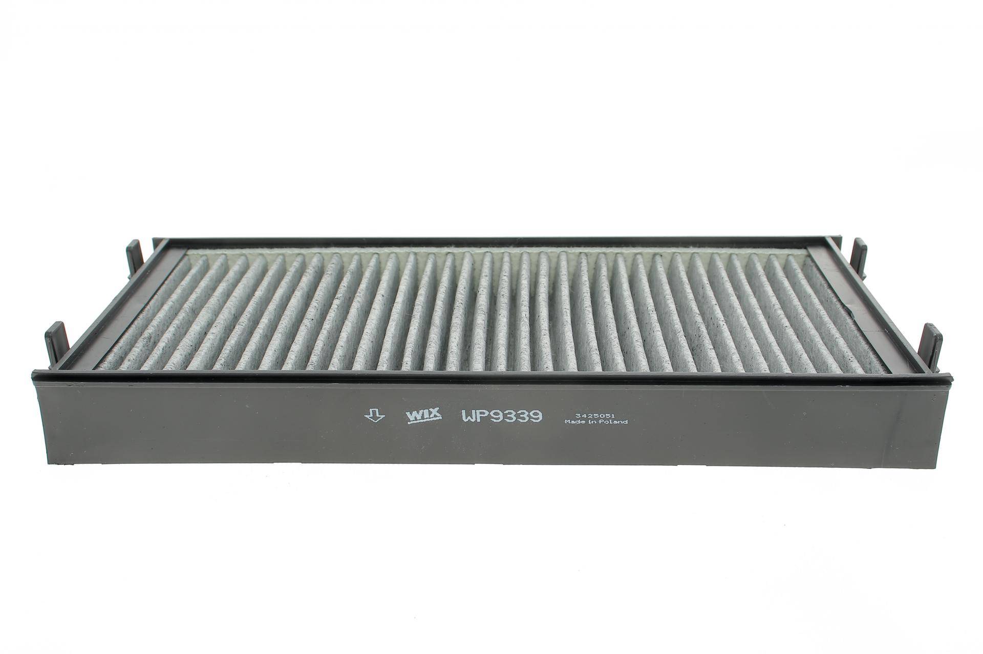 Фільтр салону BMW X5 (E70/F15)/X6 (E71/E72) 2.0-4.8 07- (вугільний)