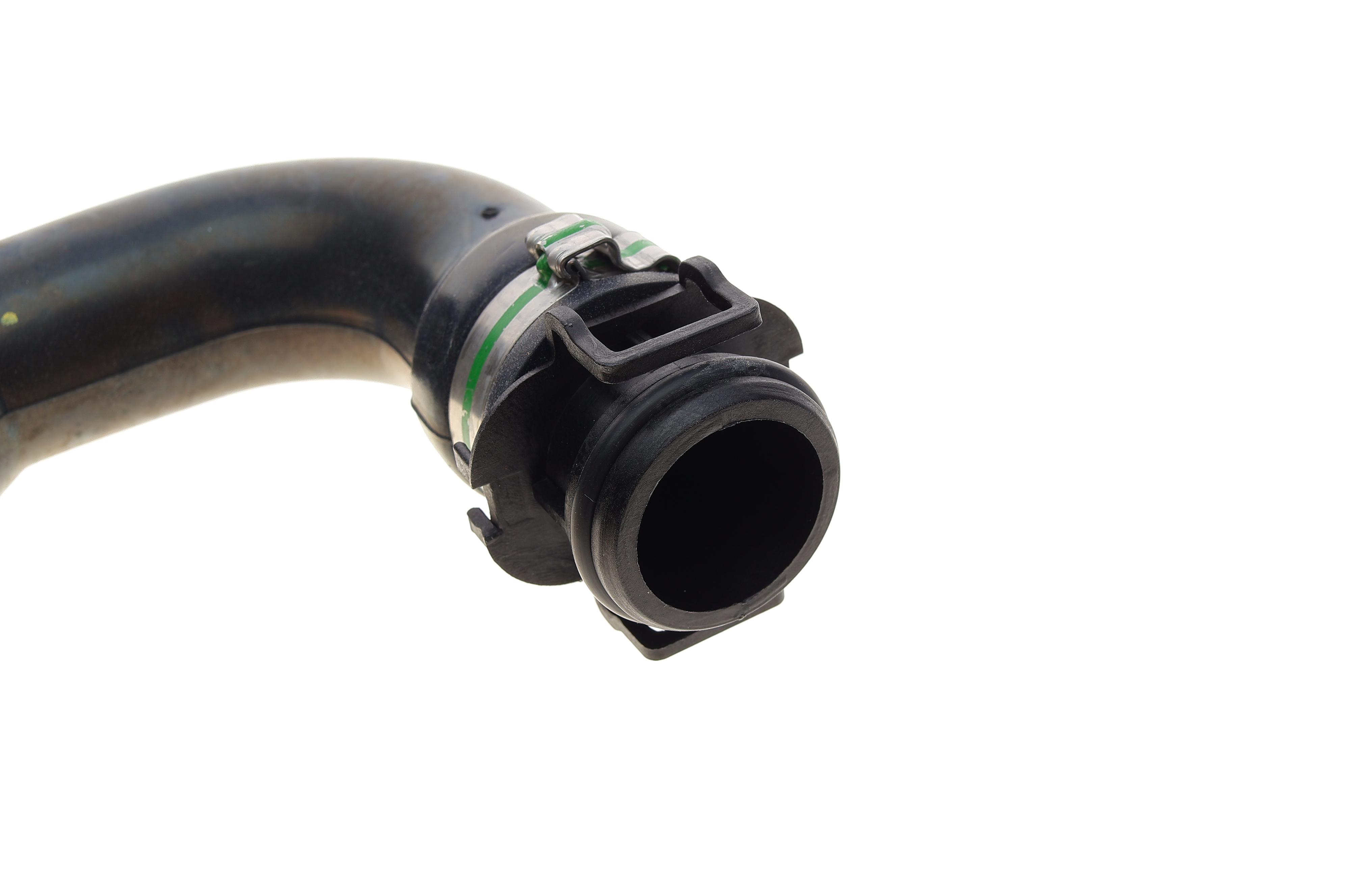 Патрубок фільтра повітряного Ford Focus II/Volvo C30/S40 II/V50 1.6 TDCi 04-12