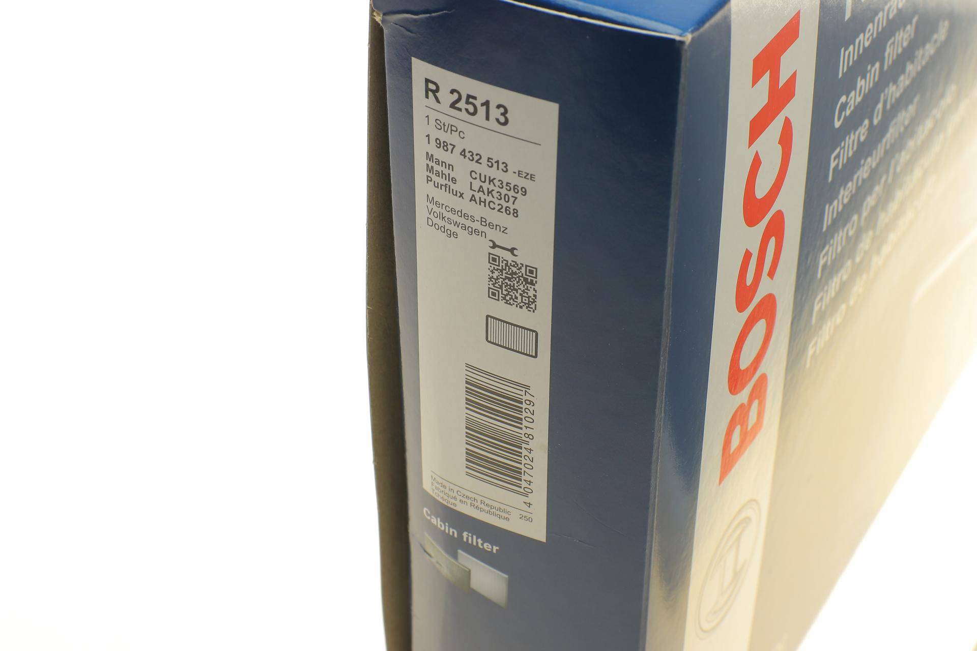 Фільтр салону MB Sprinter/VW Crafter 06- (вугільний)