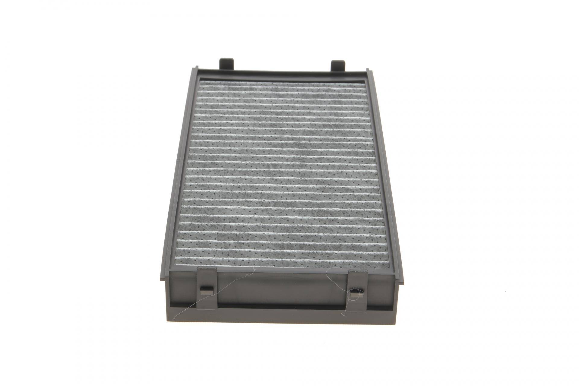 Фільтр салону BMW X5 (E70/F15)/X6 (E71/E72) 2.0-4.8 07- (вугільний)