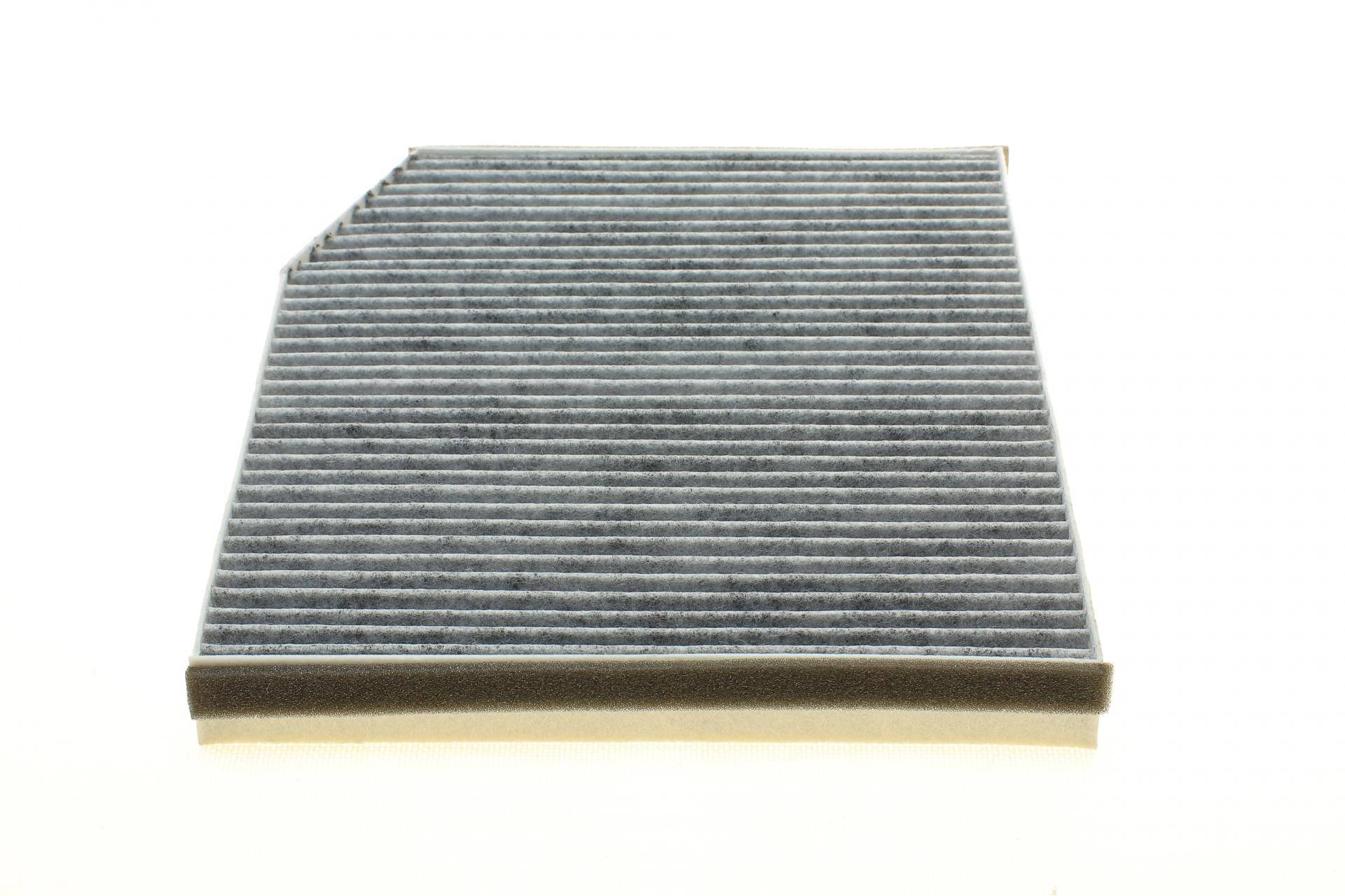 Фільтр салону Ford Tourneo/Transit 2.0-2.2TDCi 12- (вугільний)