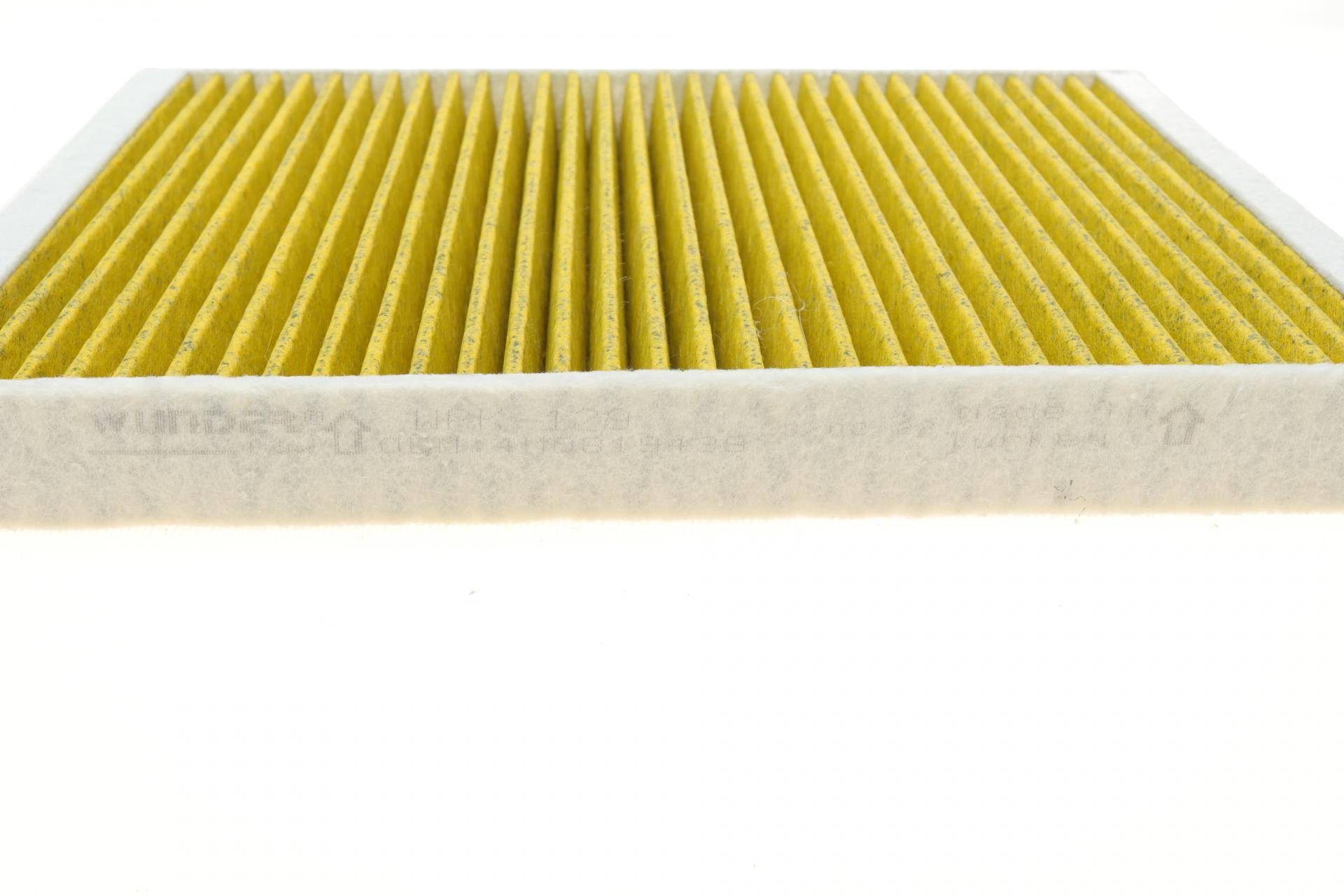 Фільтр салону Audi A4/ A5/ Q5/ Q7 2.0-3.0 TDI 15 (вугільний)