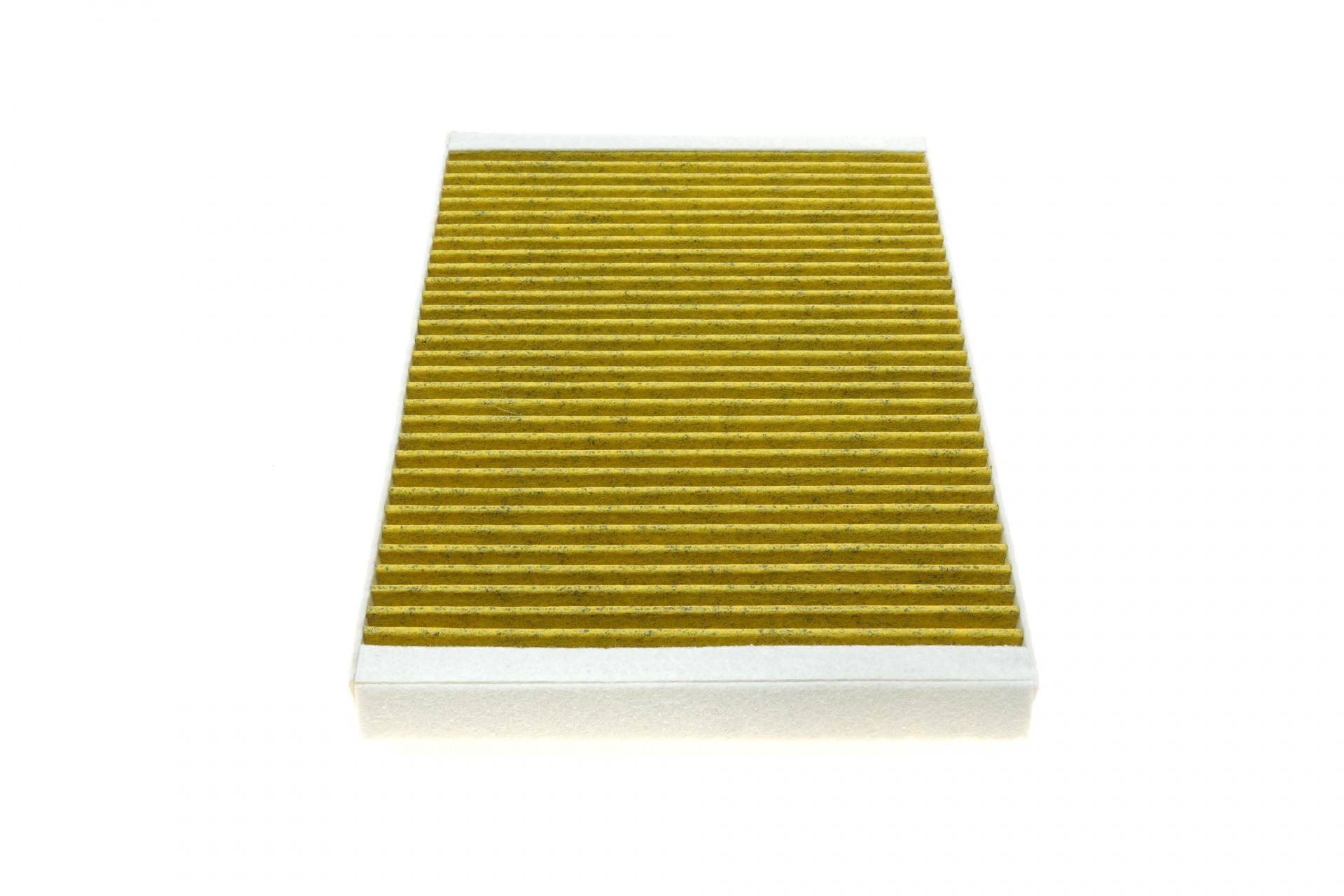 Фільтр салону Audi A4/ A5/ Q5/ Q7 2.0-3.0 TDI 15 (вугільний)