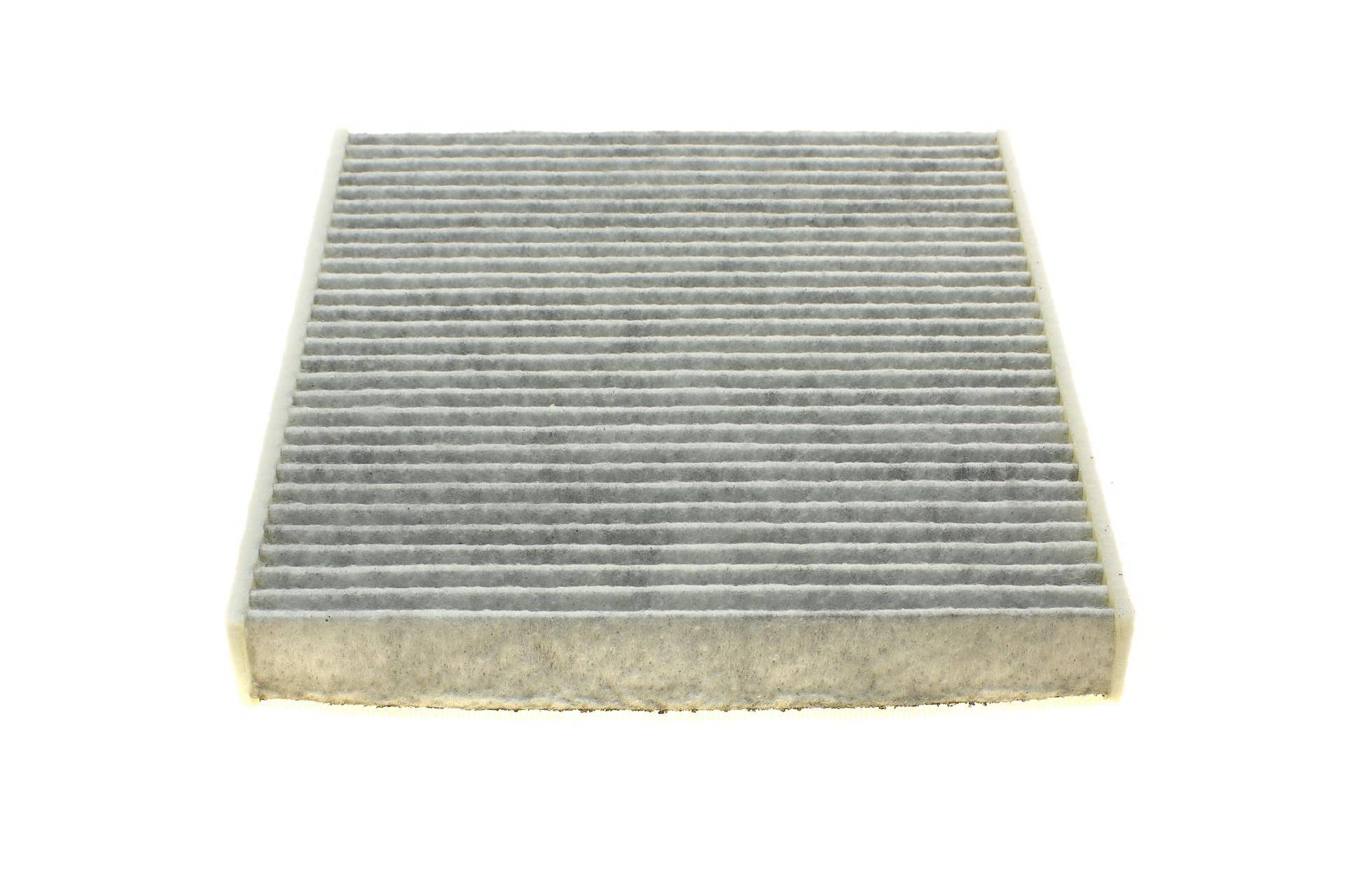 Фільтр салону VW Golf 1.2-1.4TSI/1.6-2.0TDI 12- (вугільний)