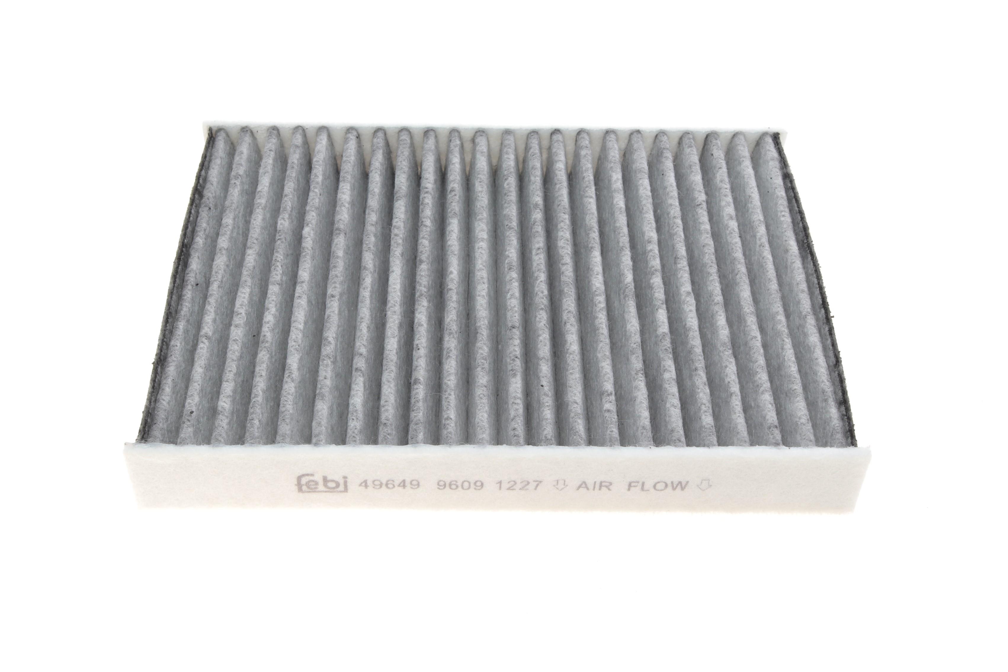 Фільтр салону BMW 5 (G30)/7(G11/G12) 15- (вугільний)