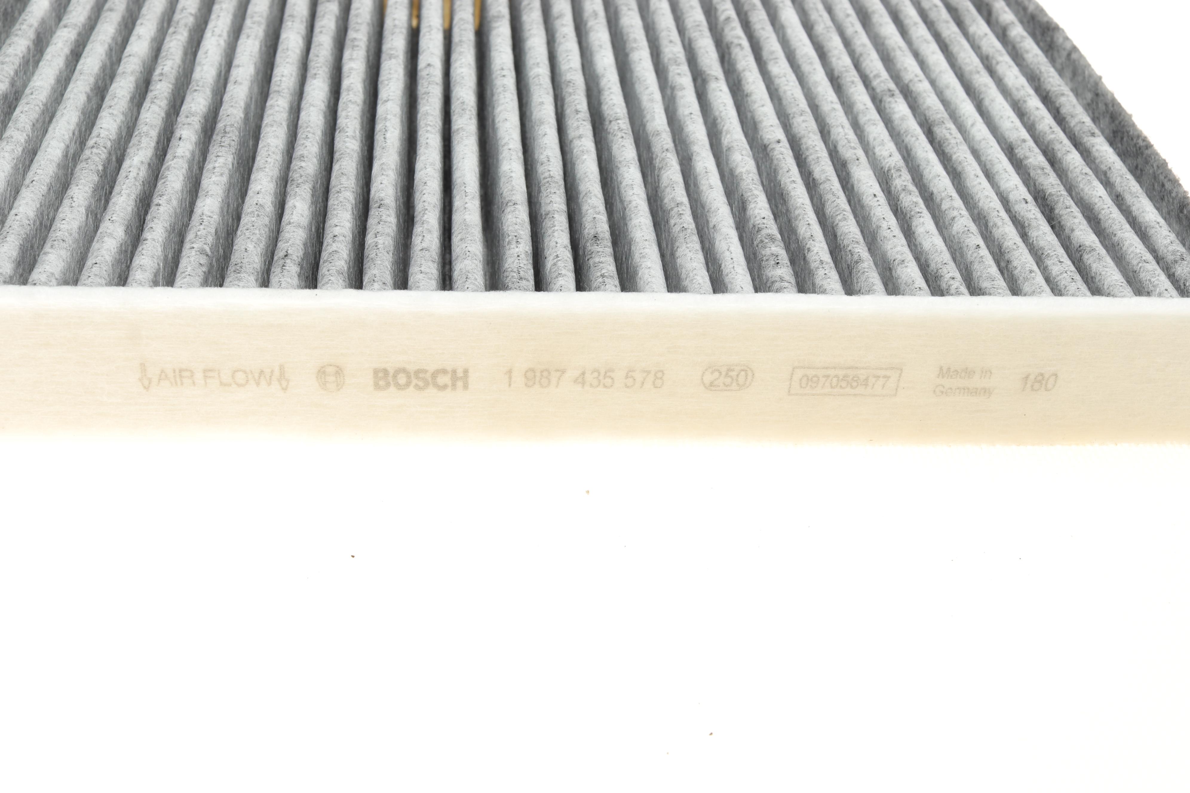 Фільтр салону BMW 5 (G30)/7(G11/G12) 15-(вугільний) (к-кт 2 шт.)