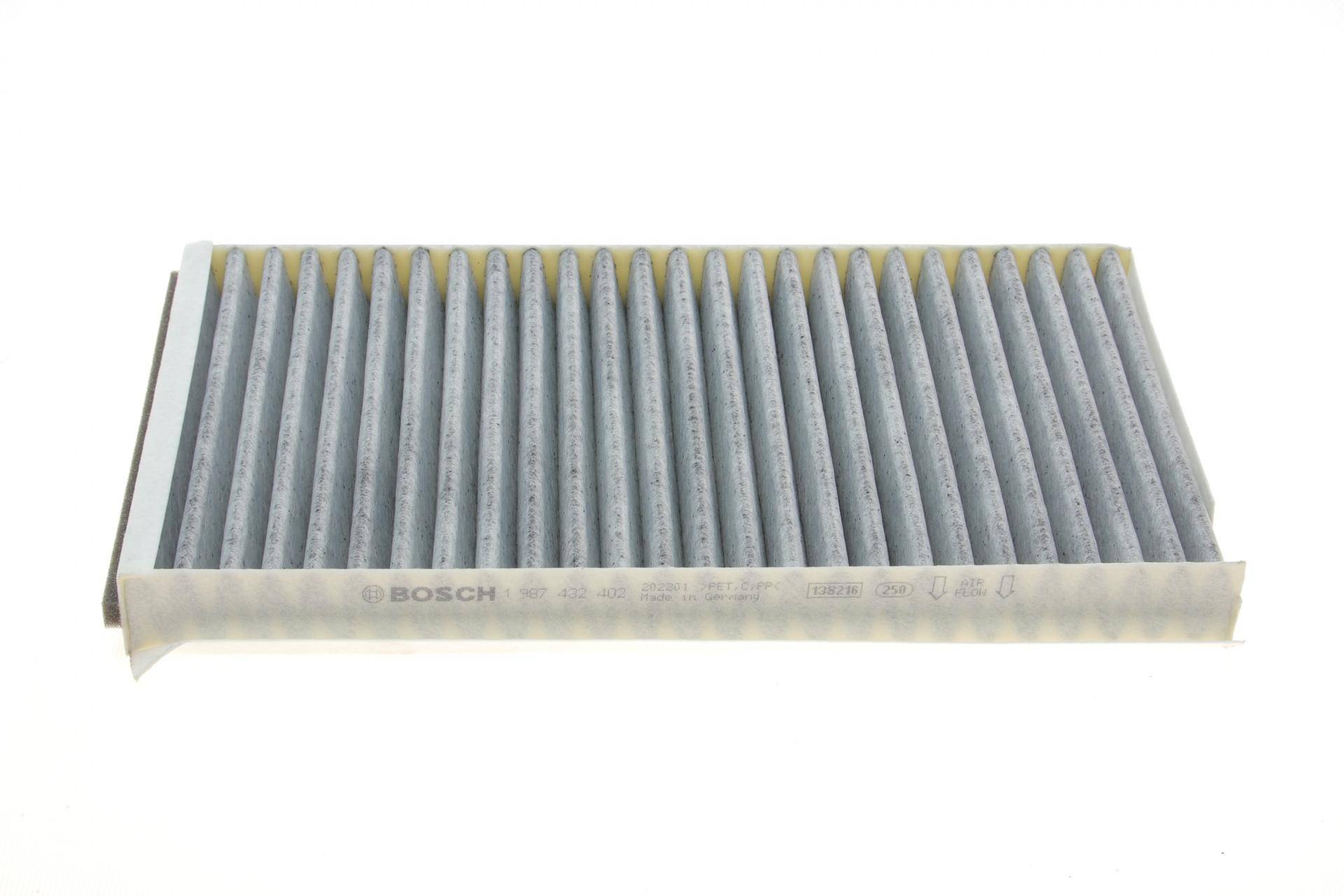 Фільтр салону BMW 5 (E60/E61)/6 (E63/E64) 2.0-5.0 01-10 (к-кт 2шт.) (вугільний)