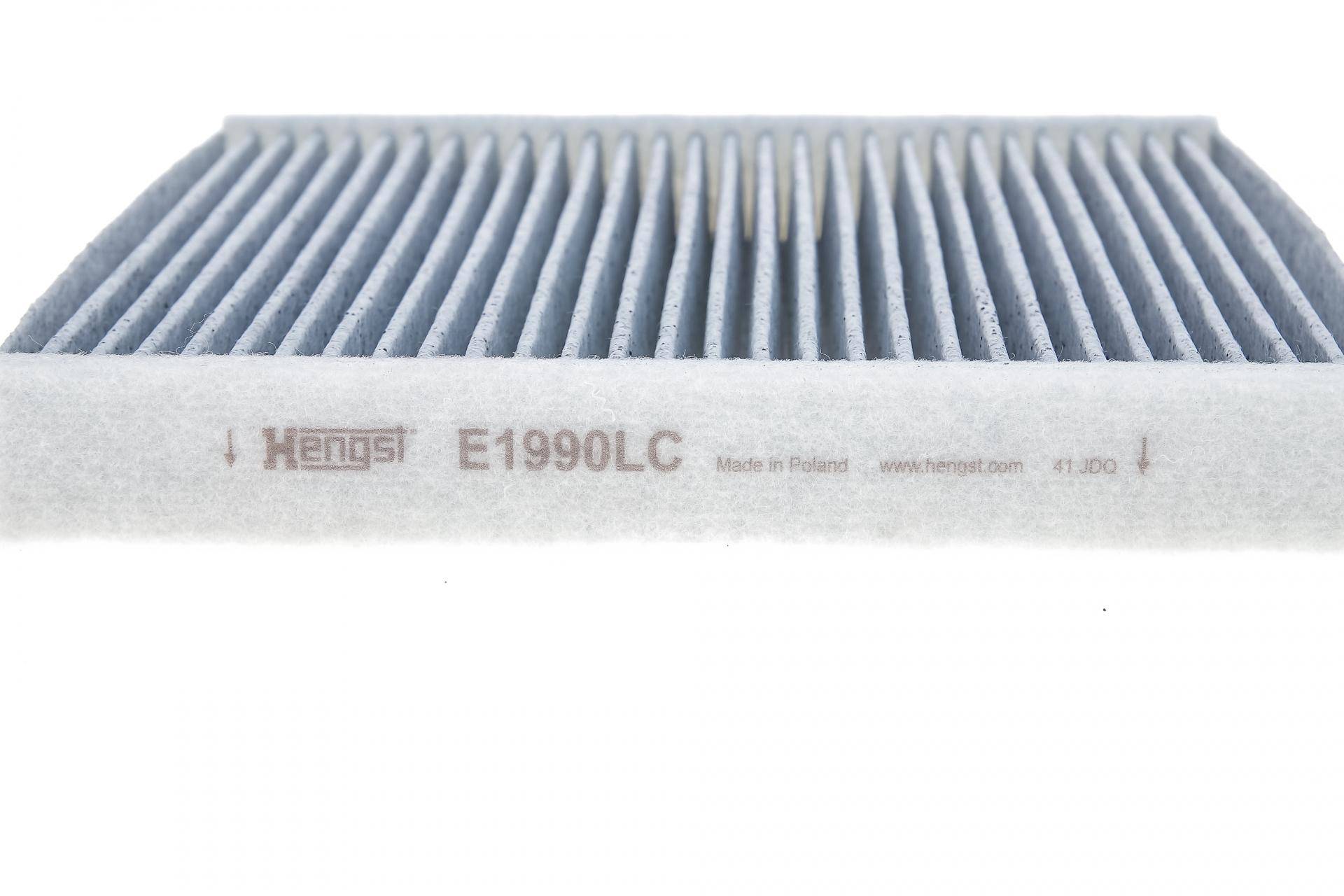 Фільтр салону Ford Focus 1.6i-2.0TDCI 04- (вугільний)