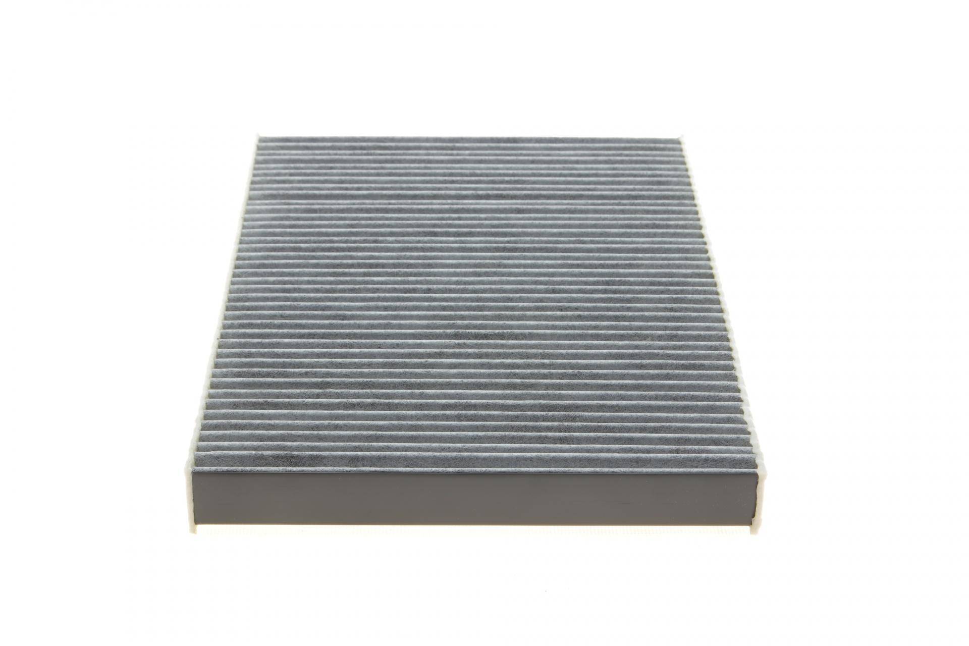 Фільтр салону Audi A4/ A5/ Q5/ Q7 2.0-3.0 TDI 15- (вугільний)