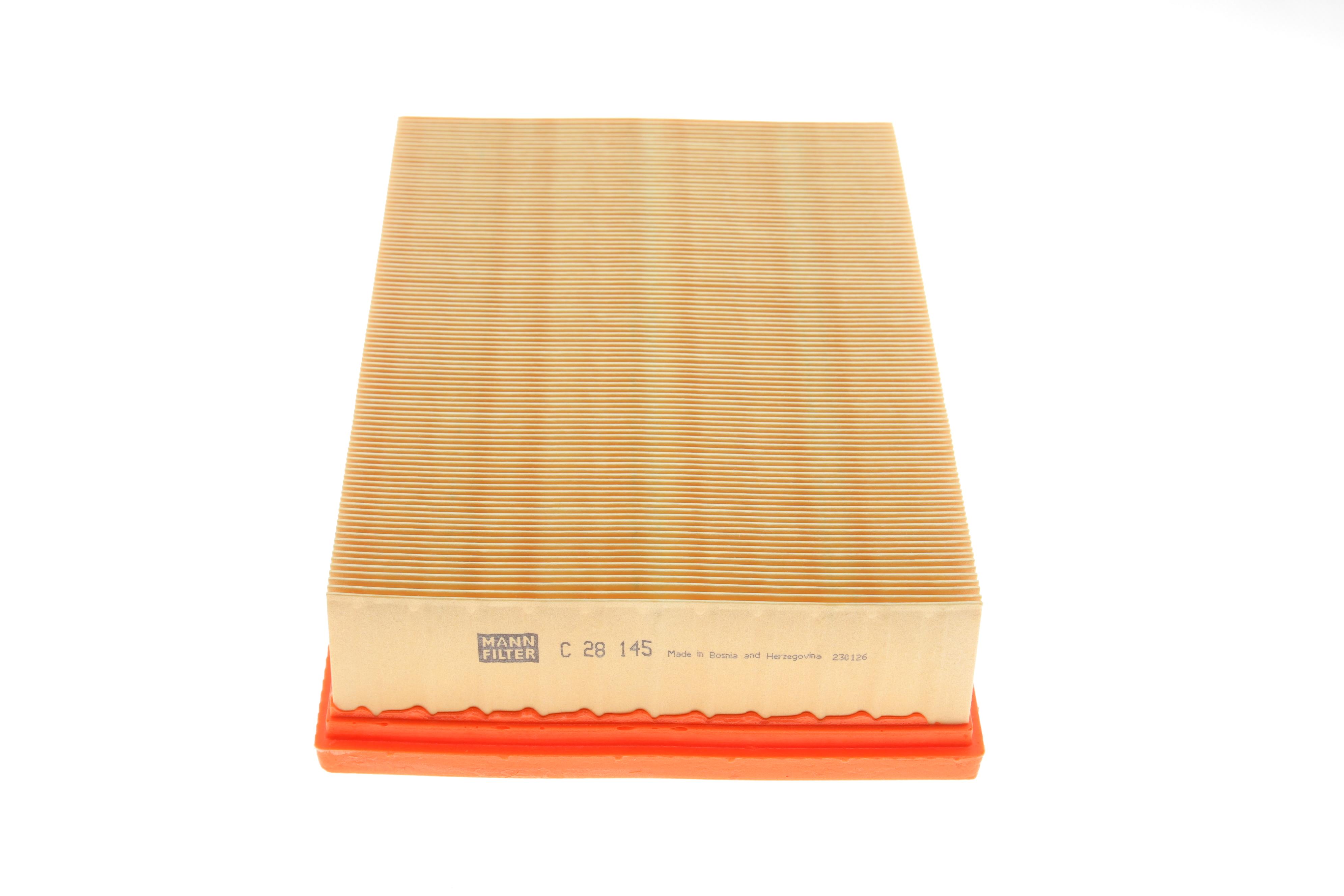 Фільтр повітряний Nissan Navara/Pathfinder 2.5dCi/3.0dCi 05-