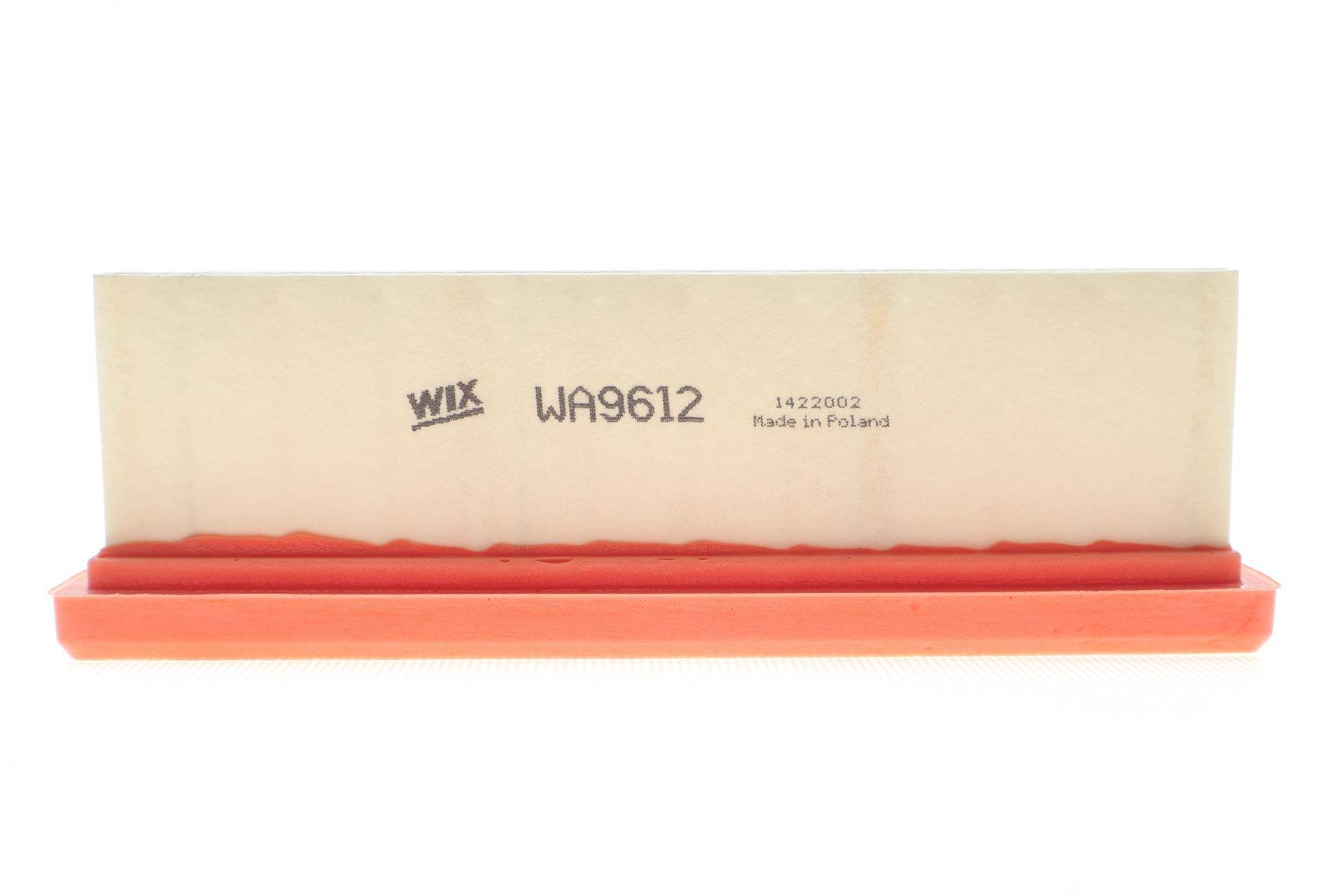 Фільтр повітряний Land Rover Freelander 2.2 SD4/2.2TD4/3.2 06-14