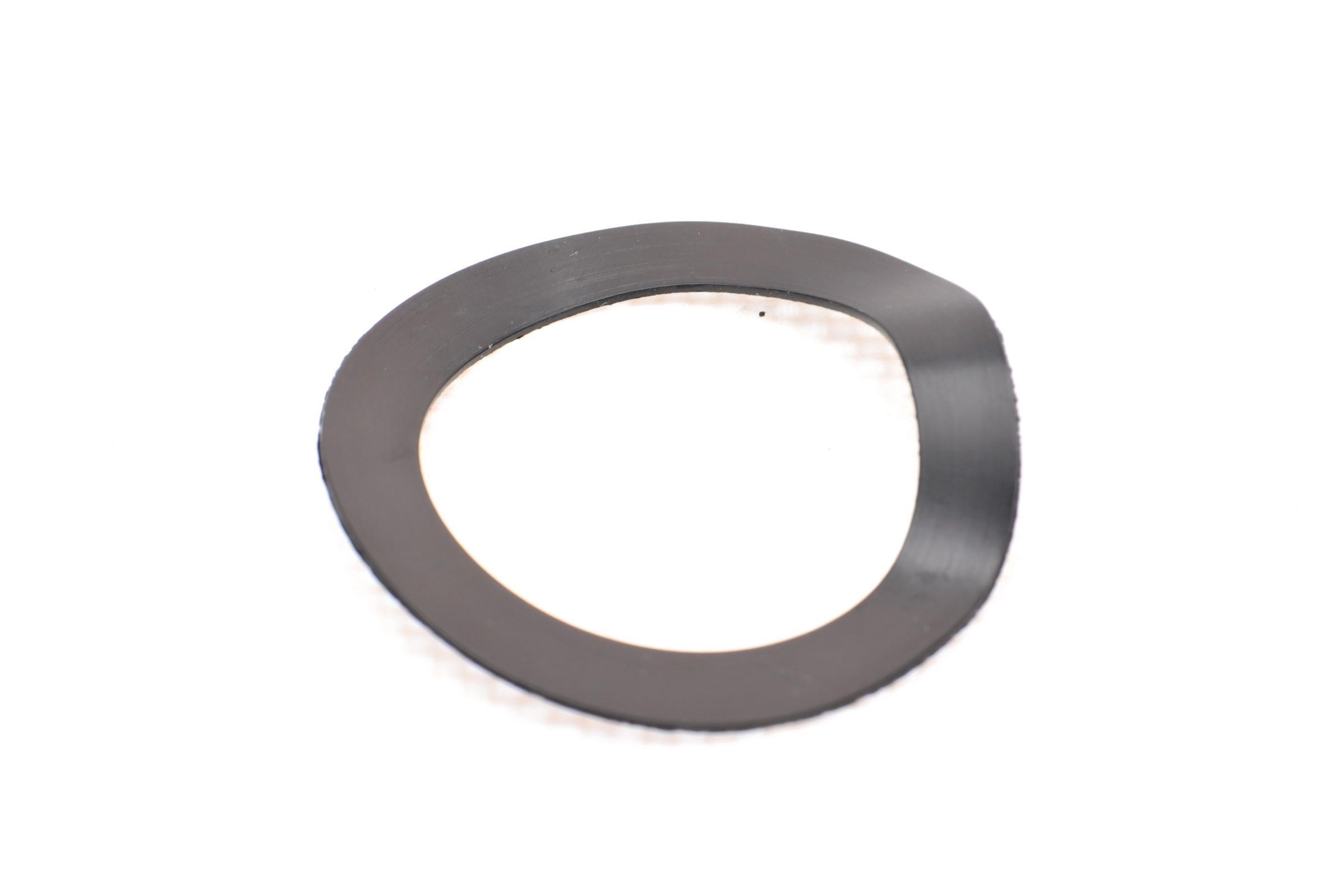 Фільтр паливний BMW 5 (E60/F07/F10) 2.0-3.0D 03-17