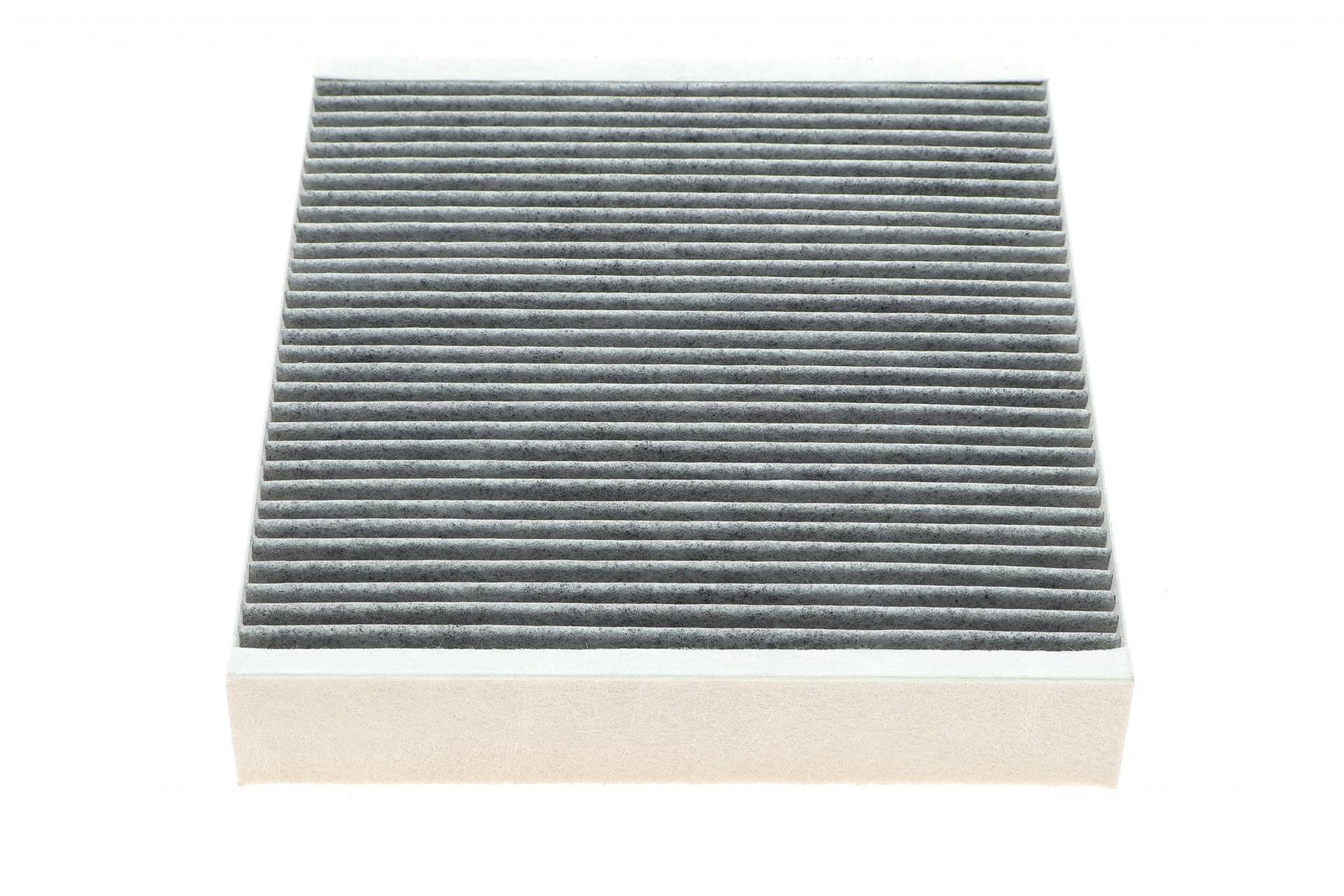 Фільтр салону Chevrolet Aveo (T300) 11-/ Opel Astra J 09- (вугільний)