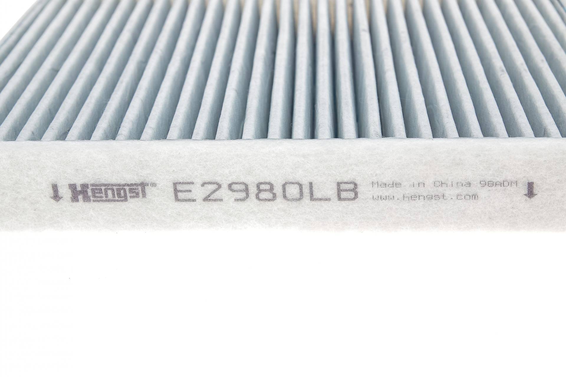 Фільтр салону Porsche Cayenne/VW Touareg 3.0D-4.8 10- (антибактеріальний)