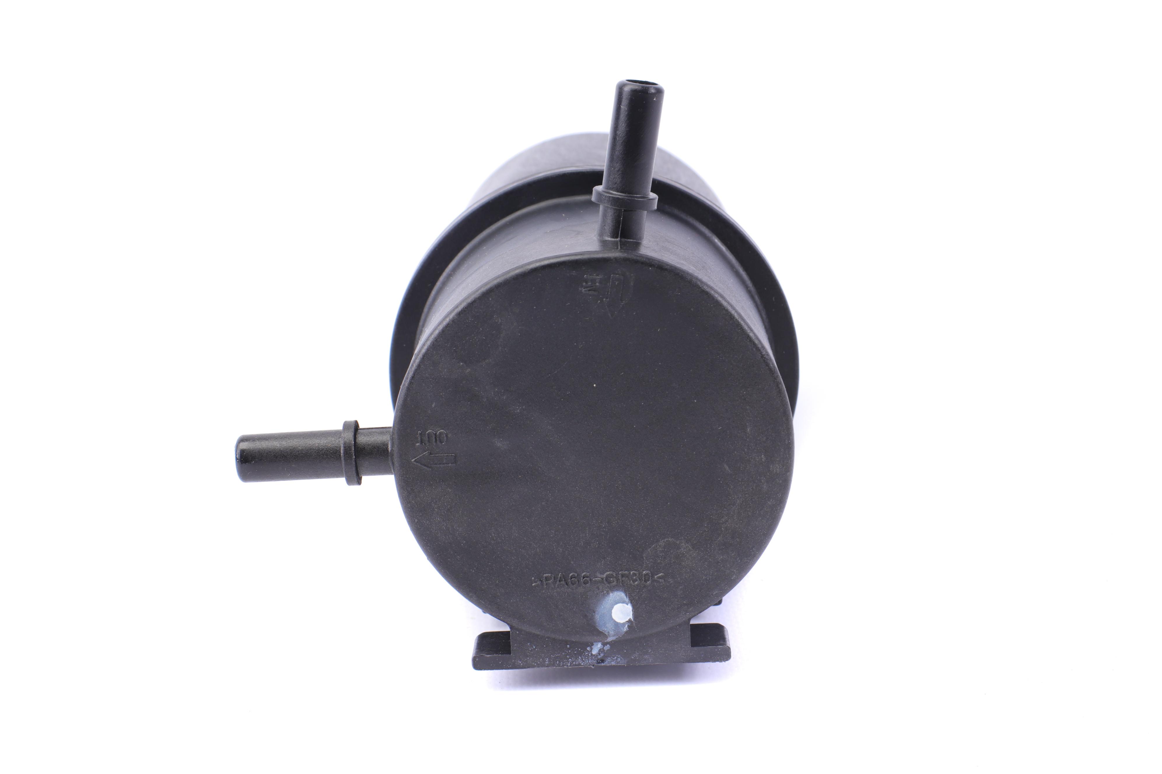 Фільтр паливний VW Amarok 2.0TDI 10-