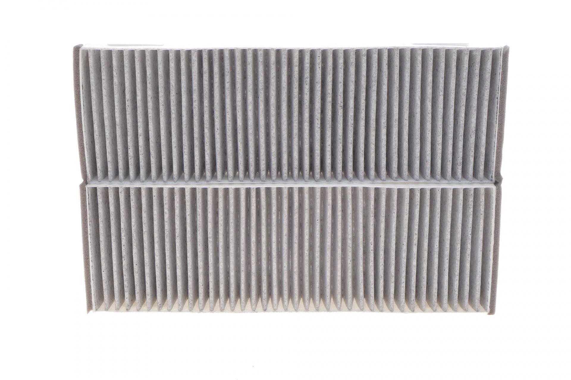 Фільтр салону Audi A6 2.0/2.7TDI 04- (вугільний) (к-кт 2 шт.)