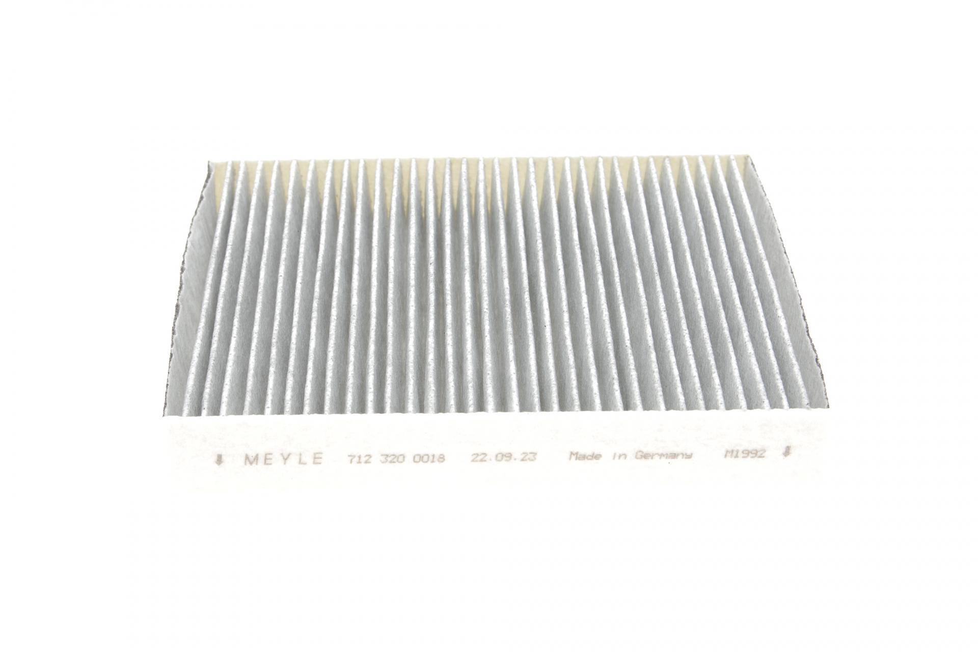 Фільтр салону Ford Focus/Mondeo 03- (вугільний)