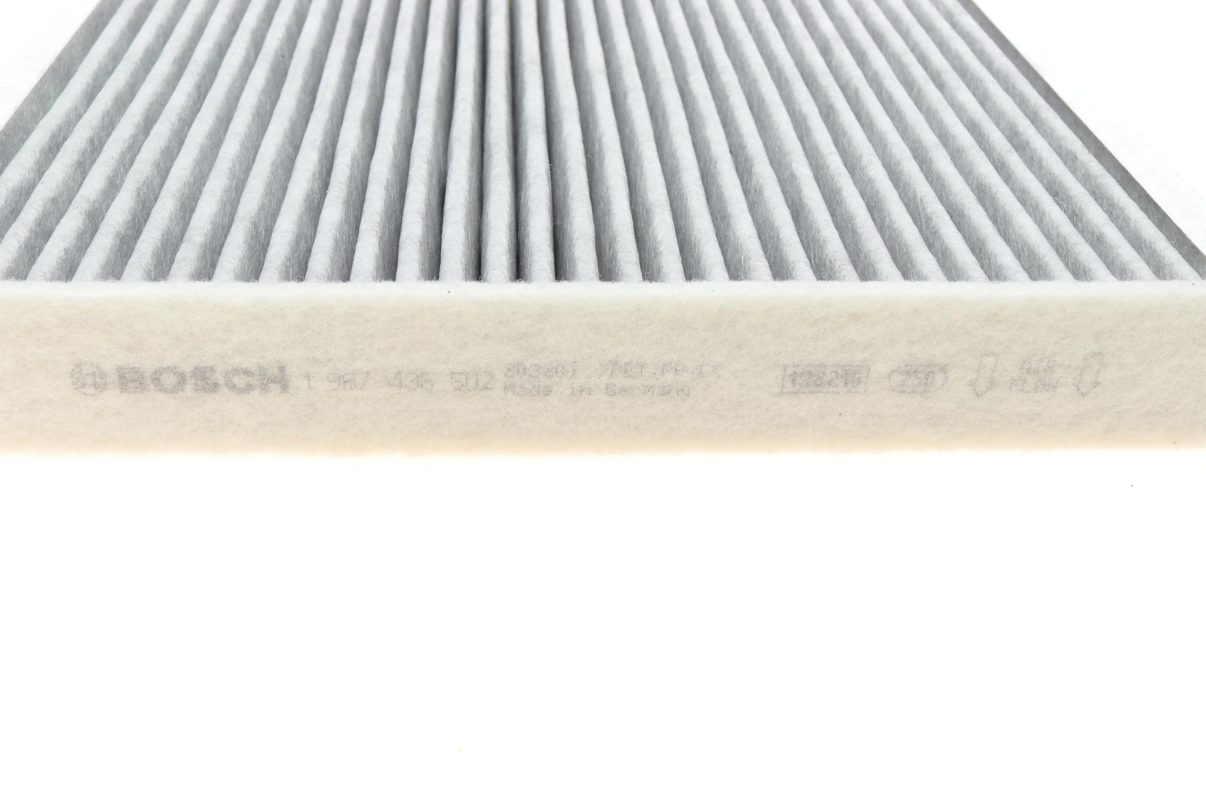 Фільтр салону Skoda Fabia/Roomster/VW Polo 99-10 (вугільний)