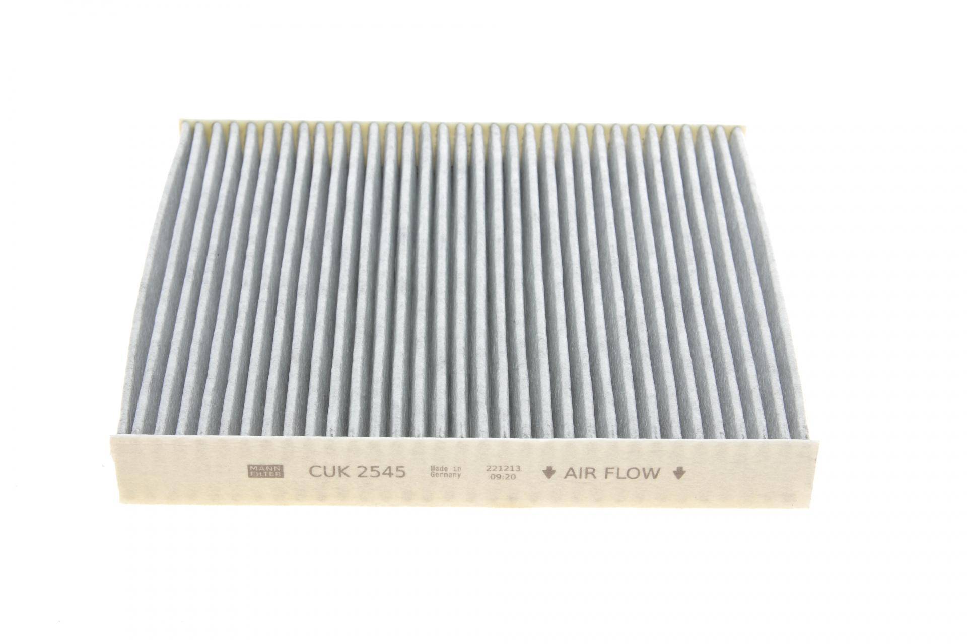 Фільтр салону Skoda Fabia/Roomster/VW Polo 99-10 (вугільний)