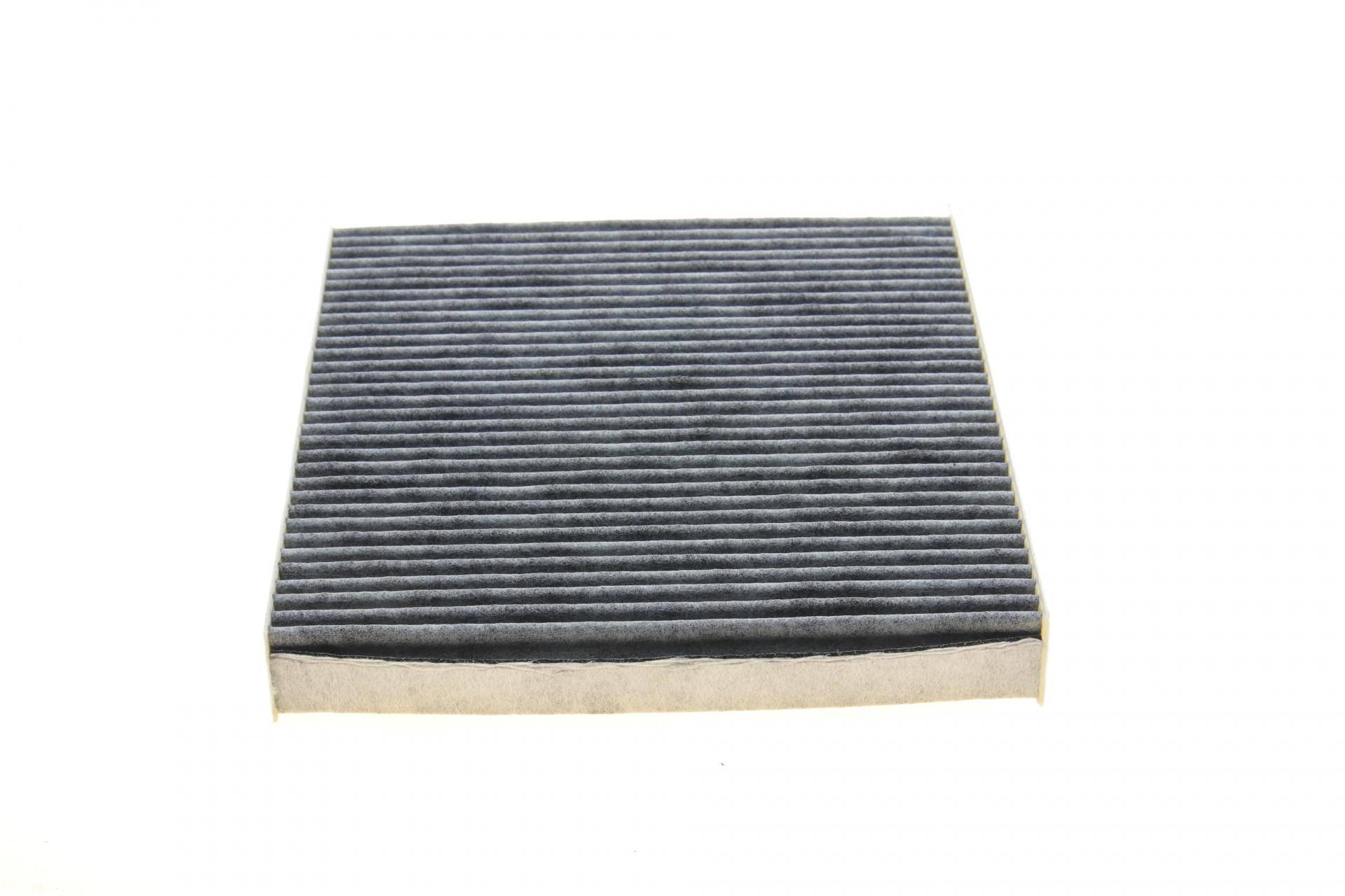 Фільтр салону Skoda Fabia/Roomster/VW Polo 99-10 (вугільний)