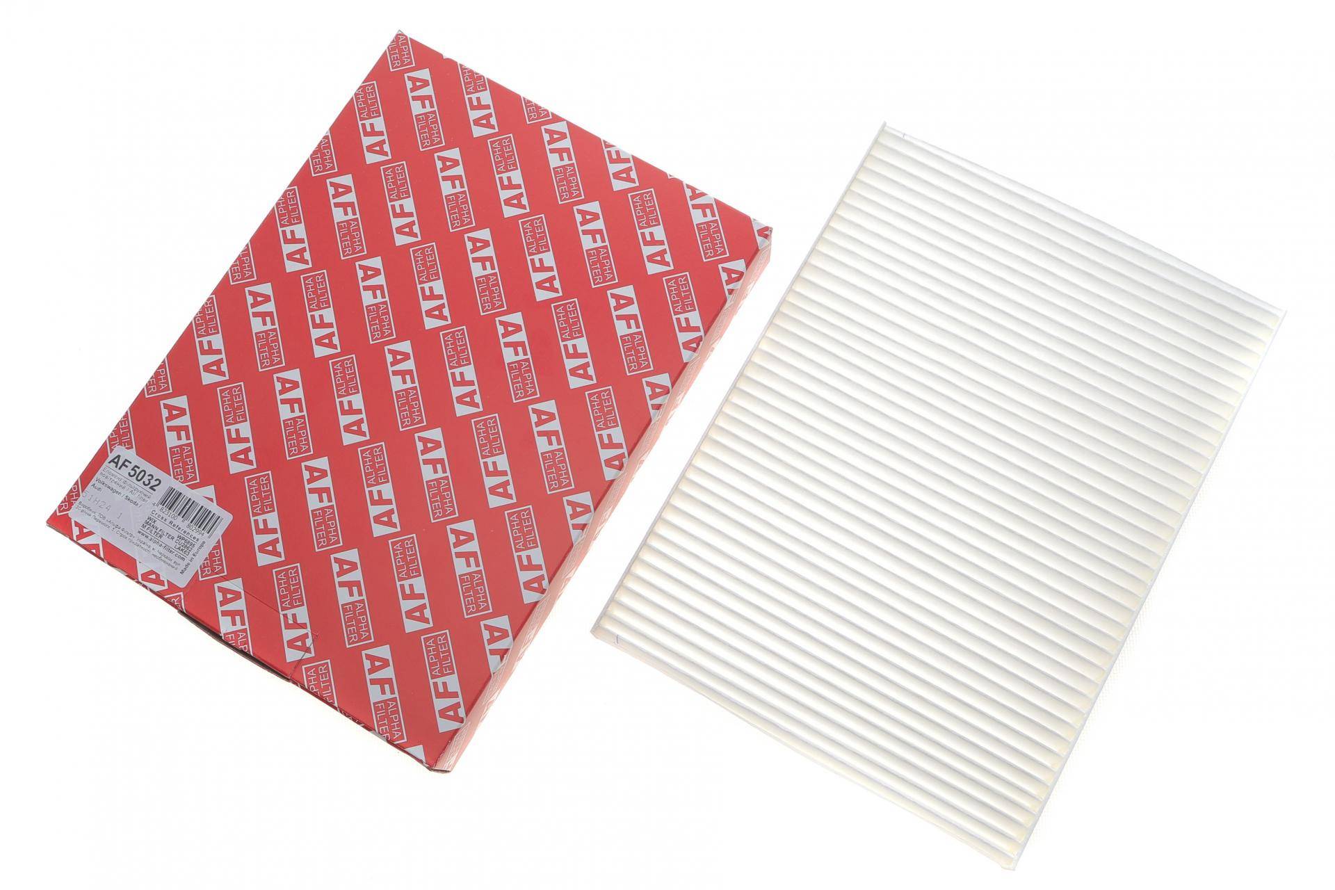 Фільтр салону VW Golf IV/Skoda Octavia/Audi A3 1.0-3.2 92-10