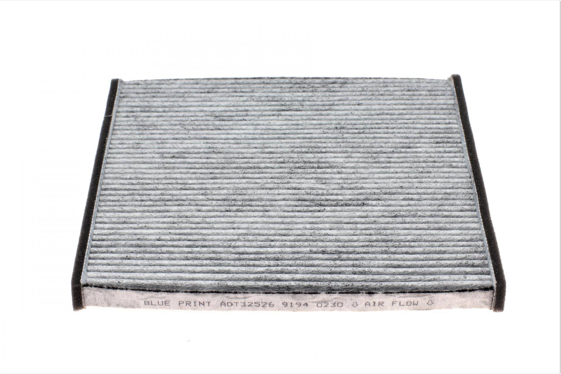 Фільтр салону Toyota Yaris 05-11 (вугільний)