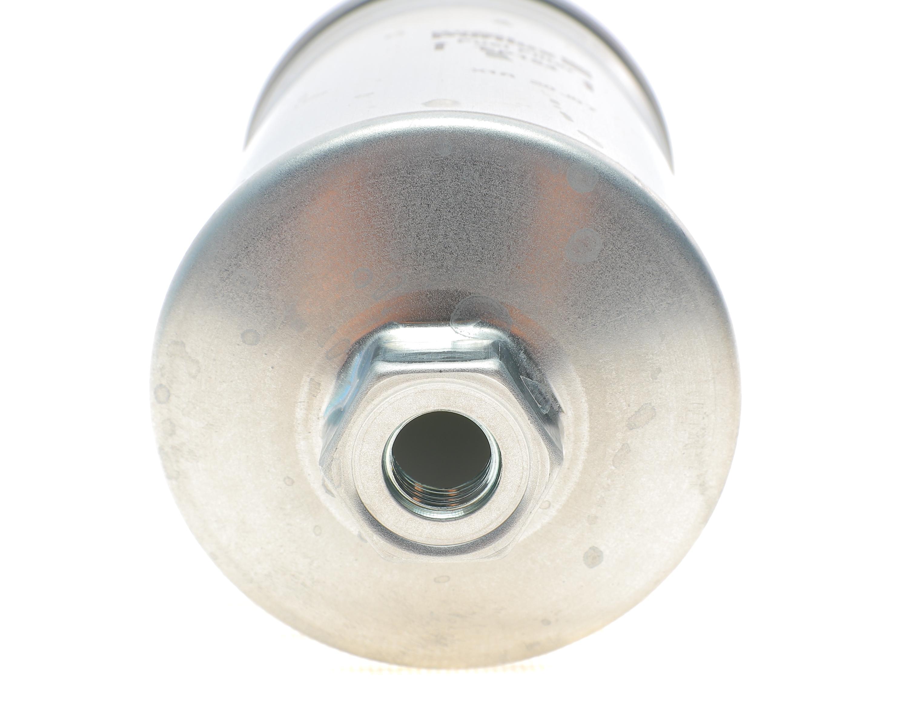 Фільтр паливний Audi 80/VW Passat 1.6-2.2 -91 (бензин)