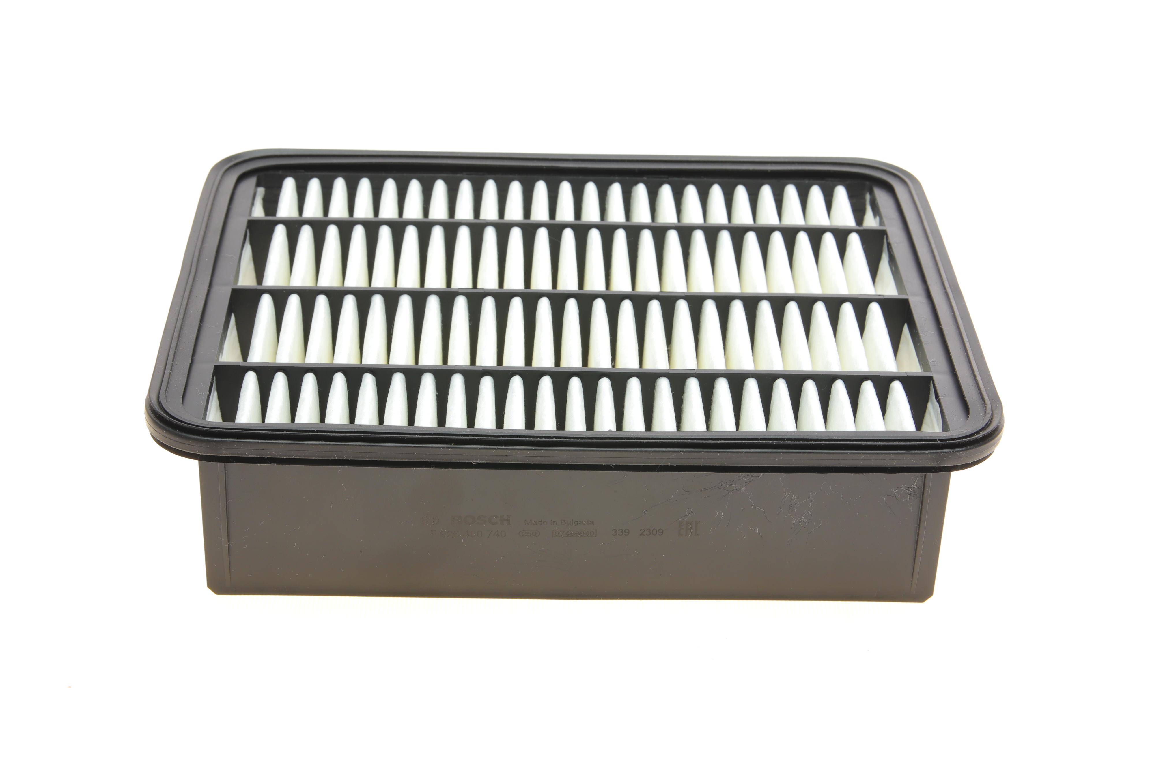 Фільтр повітряний Toyota Land Cruiser 2.8 D4d 09-