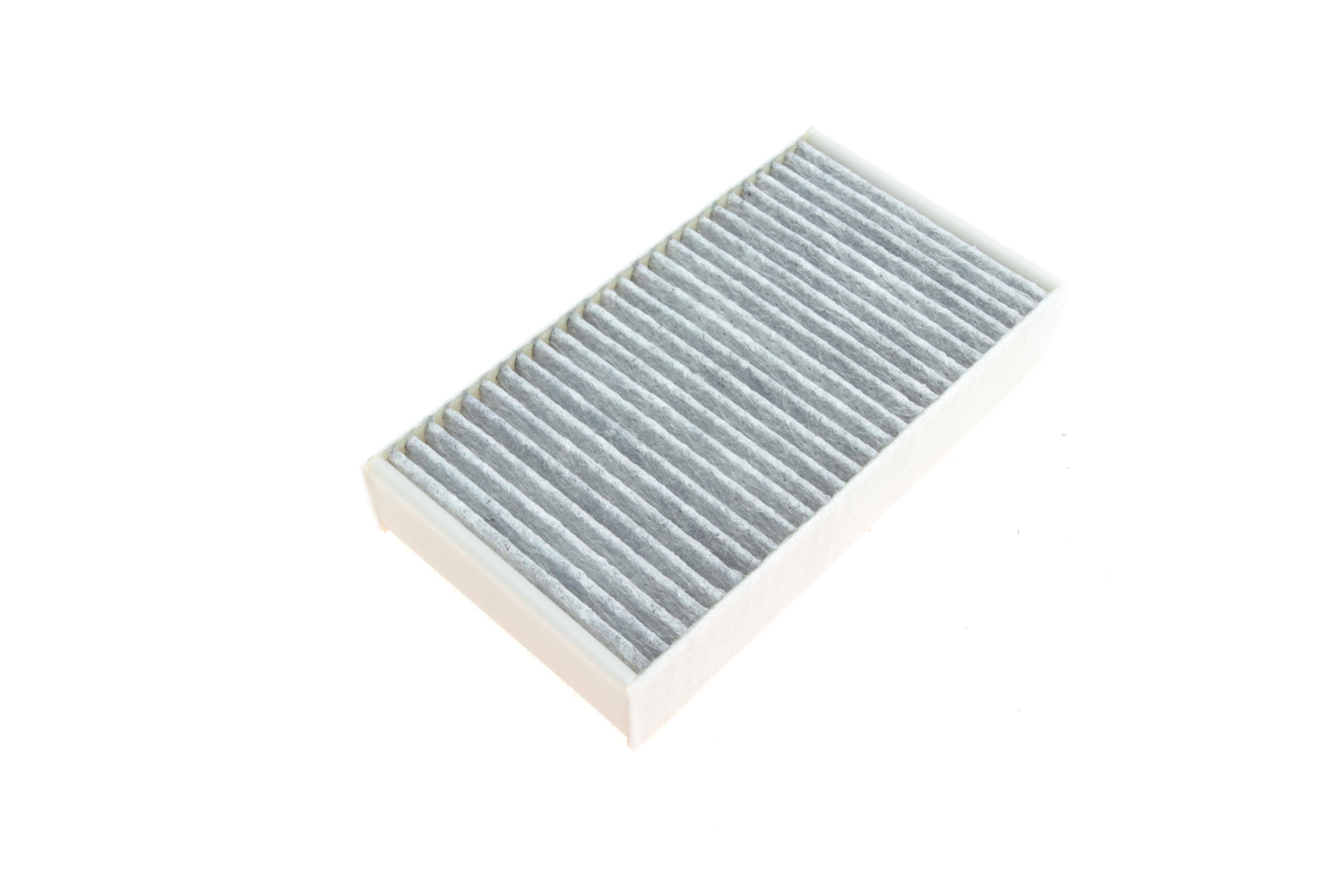 Фільтр салону BMW X3 (F25)/X4 (F26) 10- (вугільний) (к-кт 2шт.)