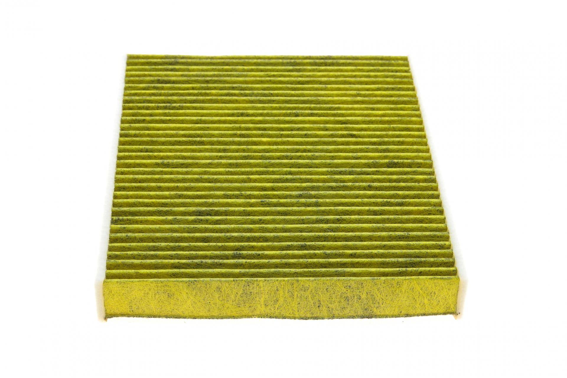 Фільтр салону Lexus ES/RX/UX/Toyota C-HR/Corolla/Hilux VIII/Prius/Rav4 1.2-3.5H 15- (вугільний/антибактеріальний)