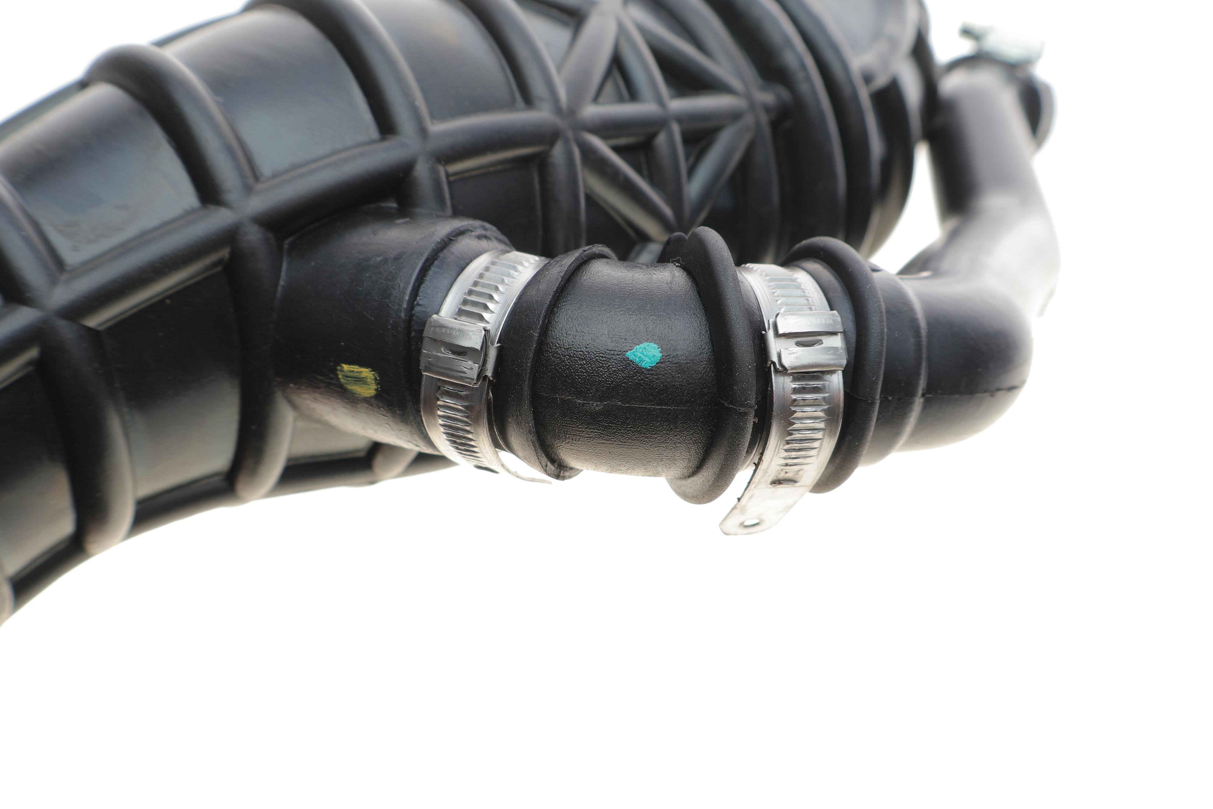 Патрубок фільтра повітряного Ford Connect 1.8TDCi 02-