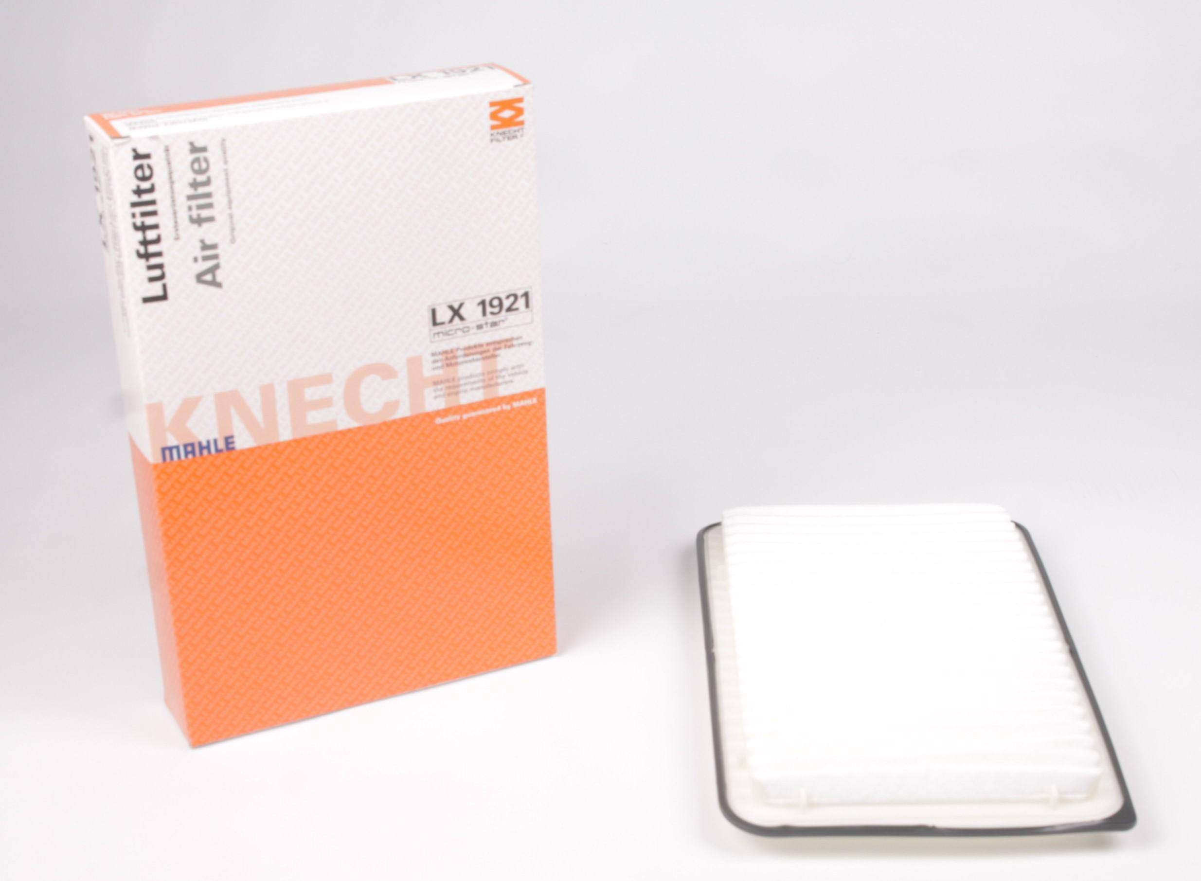 Фільтр повітряний Mazda 3 1.4/1.6i 03-15