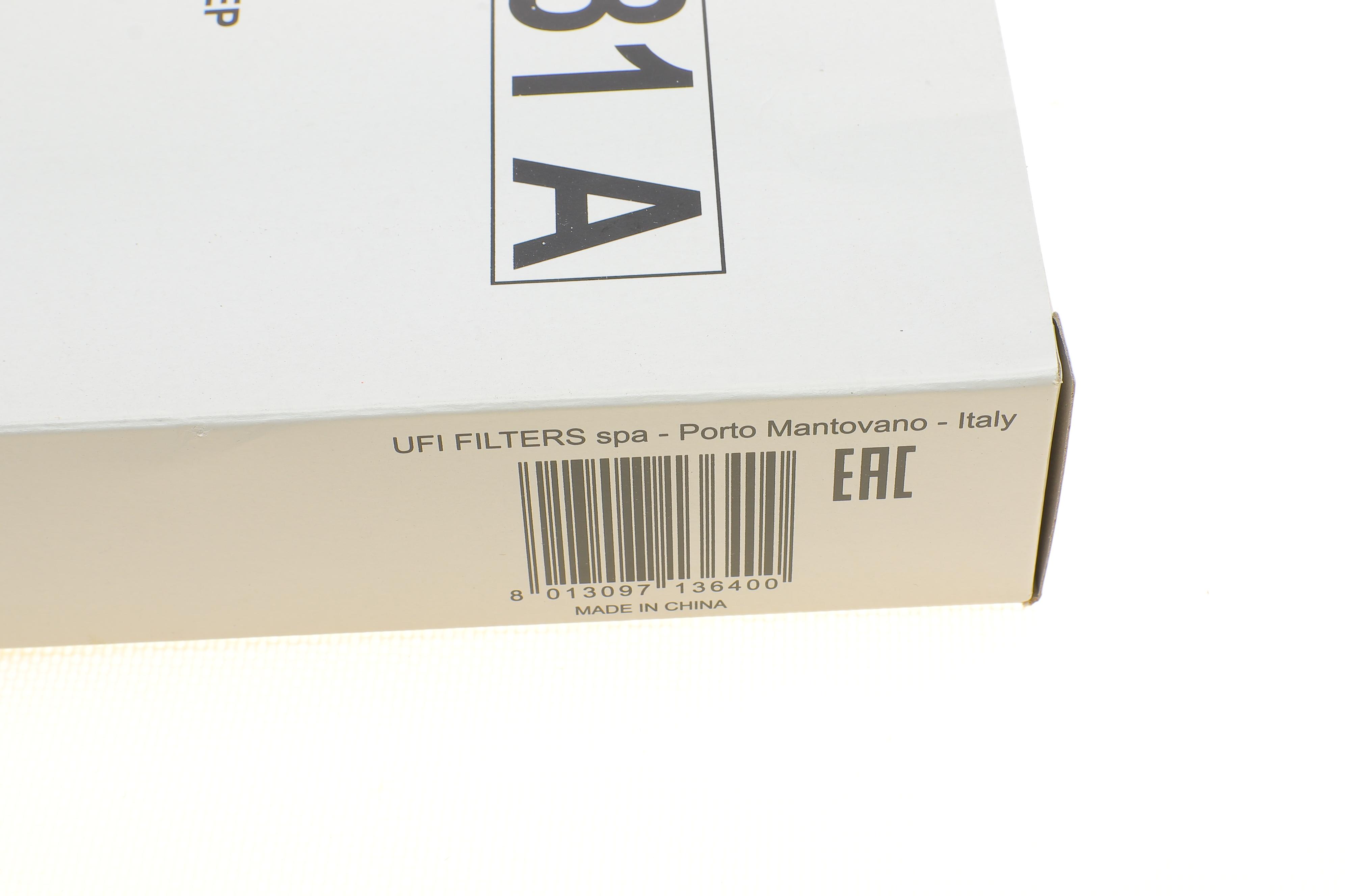 Фільтр повітряний Jeep Cherokee/ Grand Cherokee/ Commander 3.0-6.1 99-