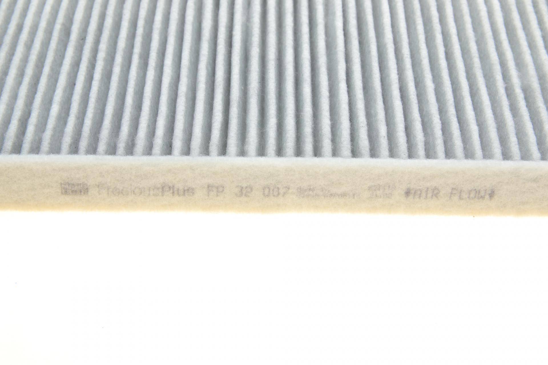 Фільтр салону Audi E-tron 21-/Porsche Panamera 16-/Taycan 19- (вугільний/антибактеріальний)