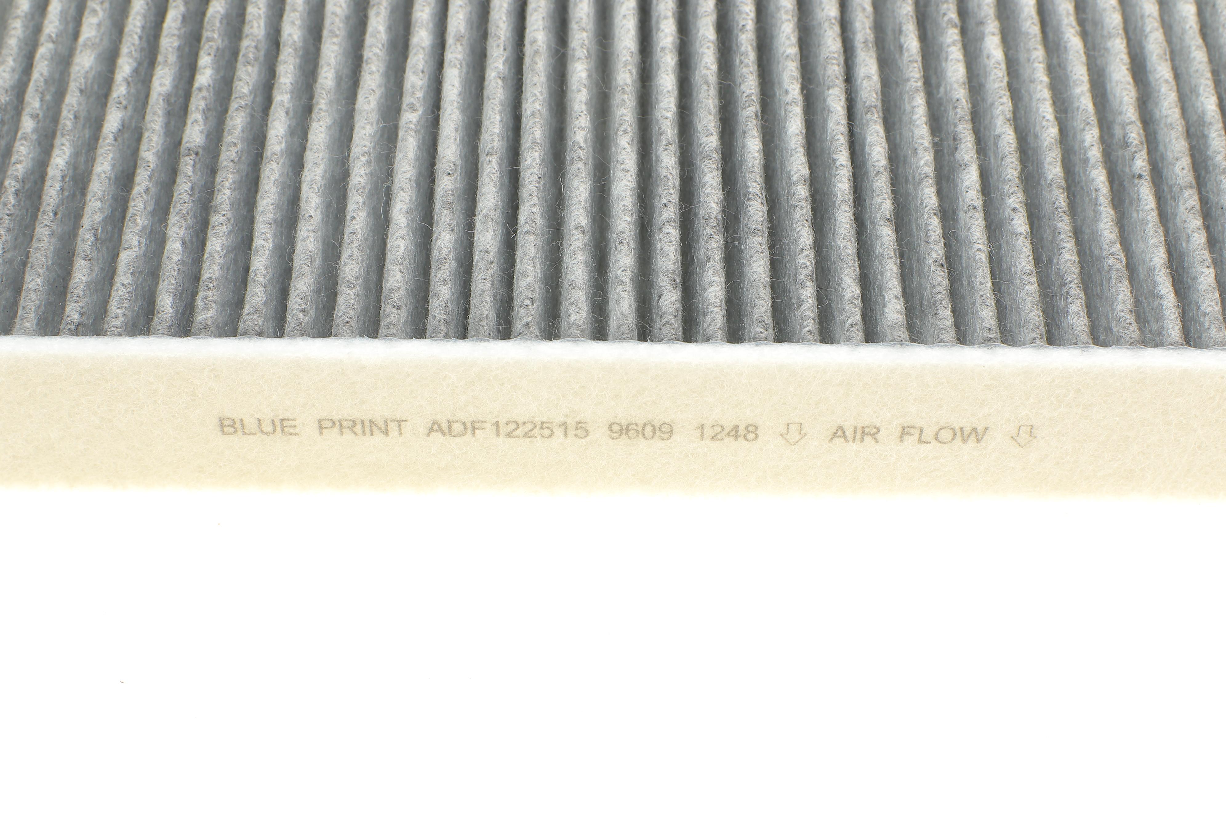 Фільтр салону Ford Focus 04-12 (вугільний)