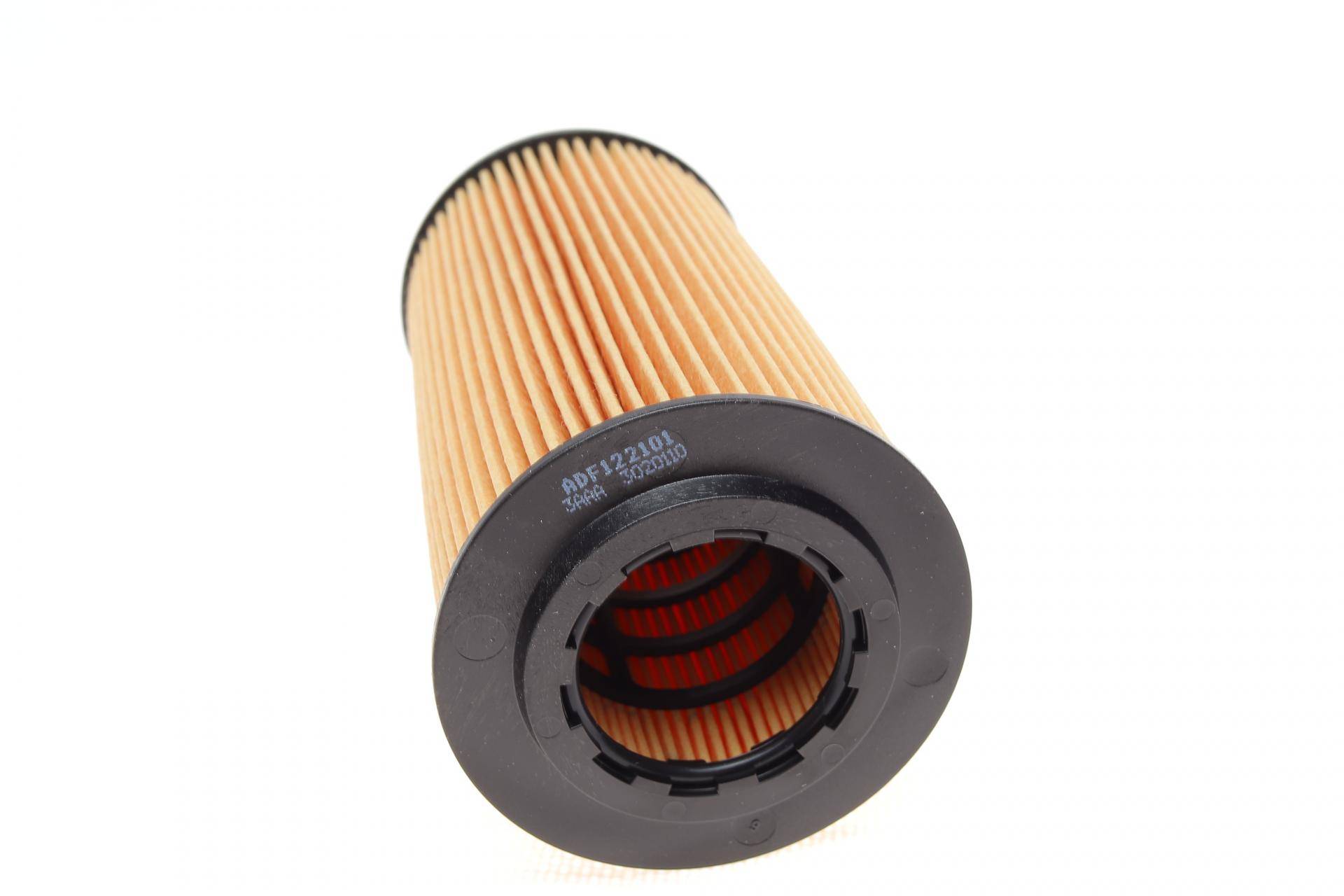 Фільтр масляний Volvo V70 01-/S80 06- /XC90/S60 2.0-2.5 01-